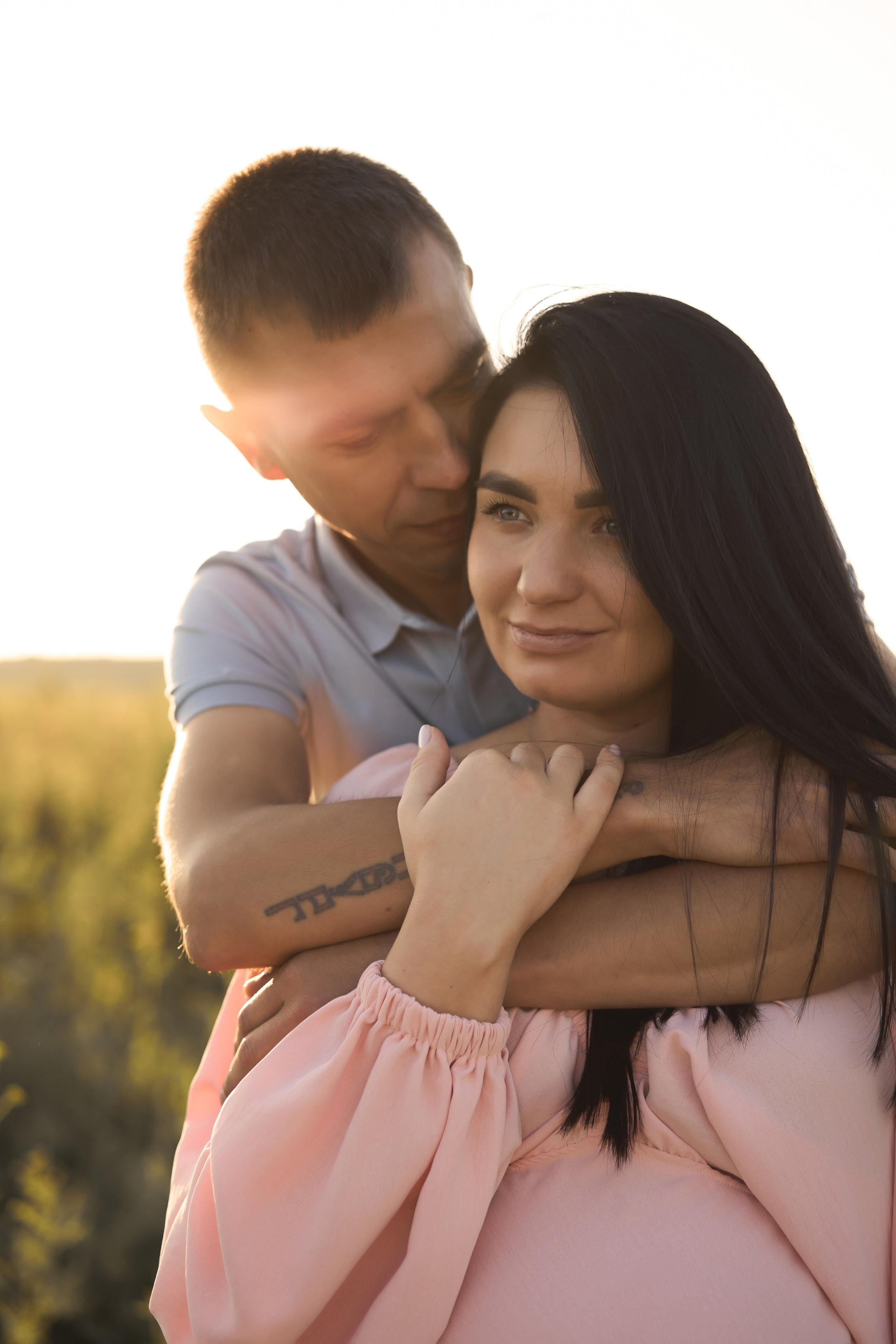 Семейная фотосессия беременность на закате. Фотограф Екатеринбург Кокшарова Александра