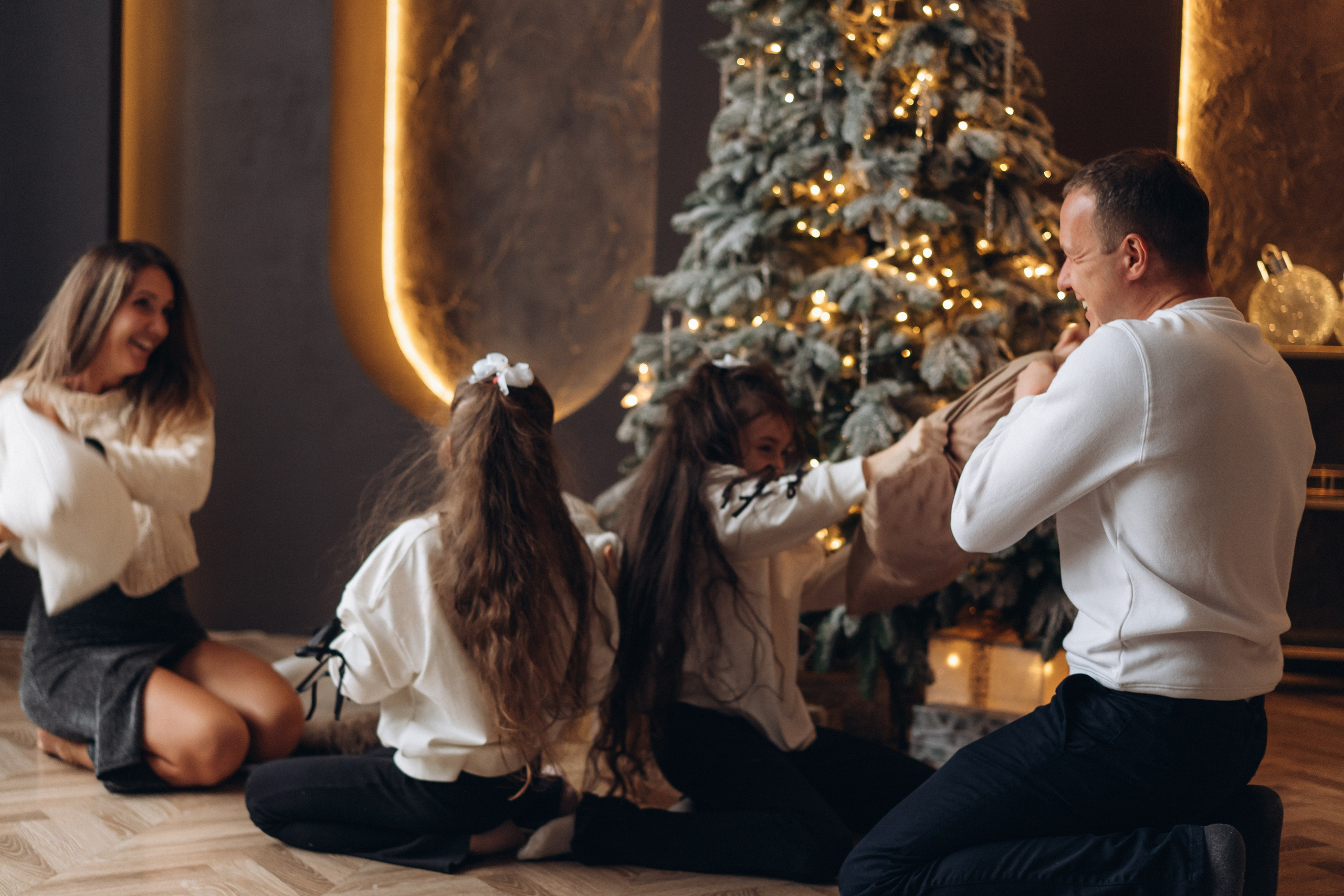 Семейная съемка в студии. Фотограф Екатеринбург Кокшарова Александра