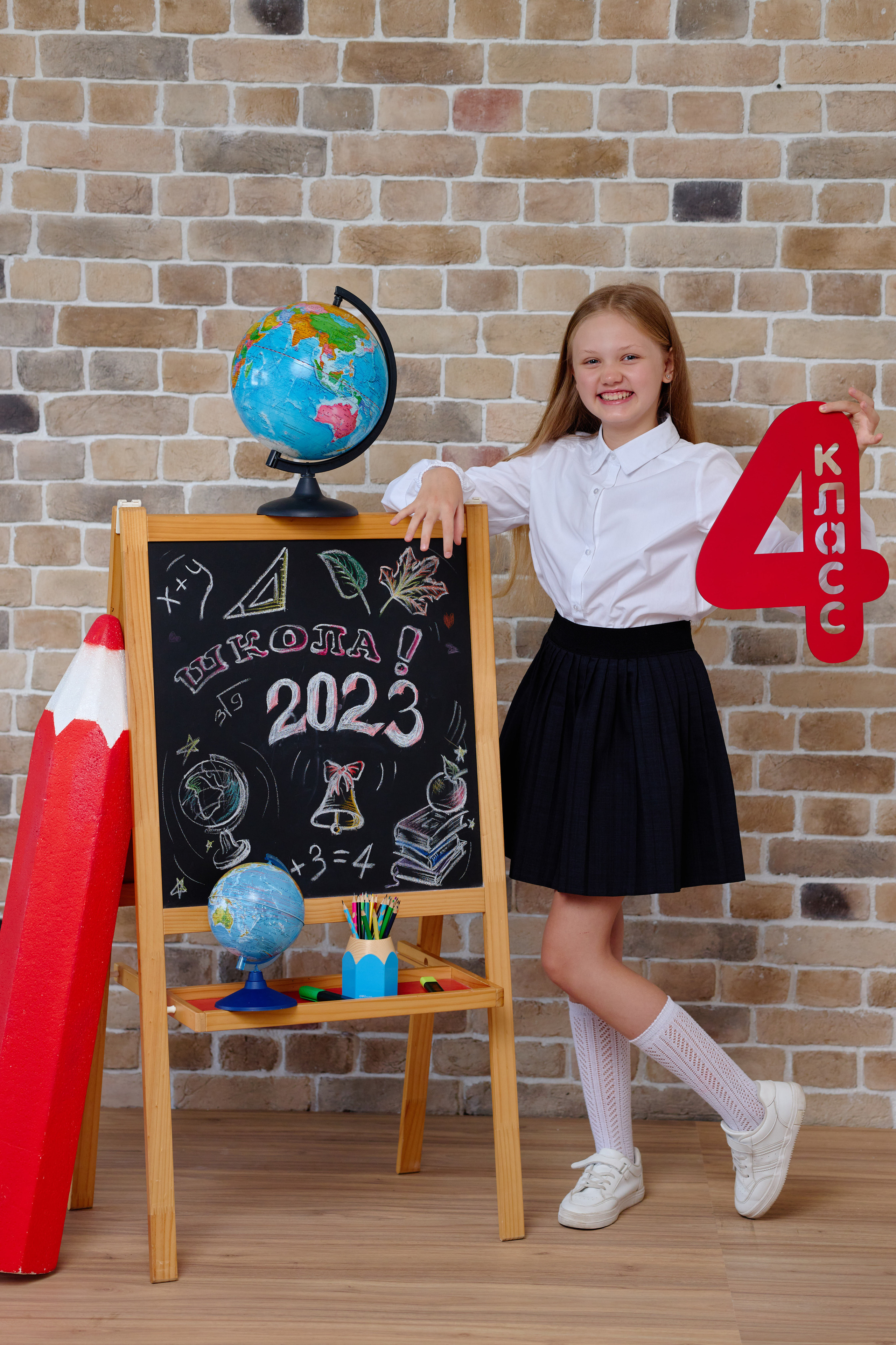 Студийная сьемки школьников для выпускного альбома таганрог. Фотограф Выпускные альбомы Таганрог Сергей Коробченко