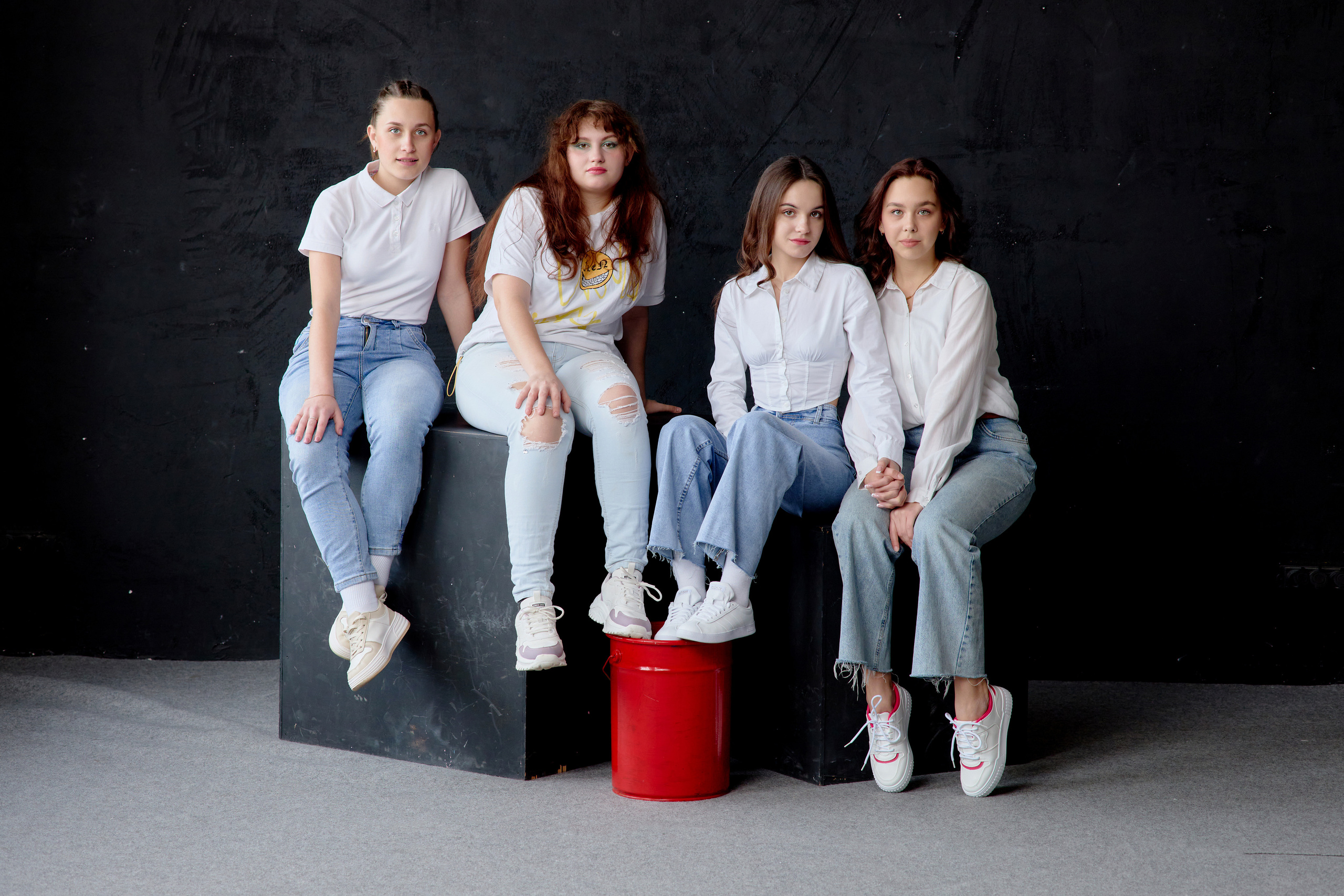 Фотосессии на выпускной альбом таганрог. Фотограф Выпускные альбомы Таганрог Сергей Коробченко