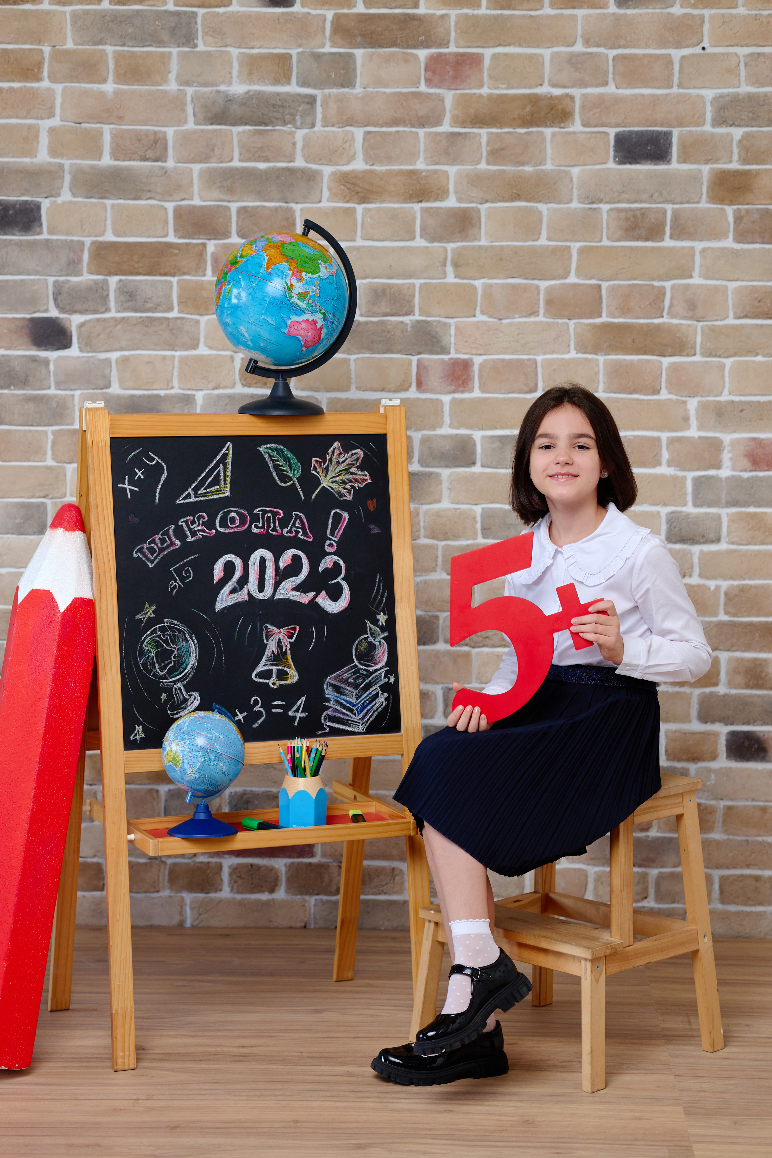 Студийная сьемки школьников для выпускного альбома таганрог. Фотограф Выпускные альбомы Таганрог Сергей Коробченко