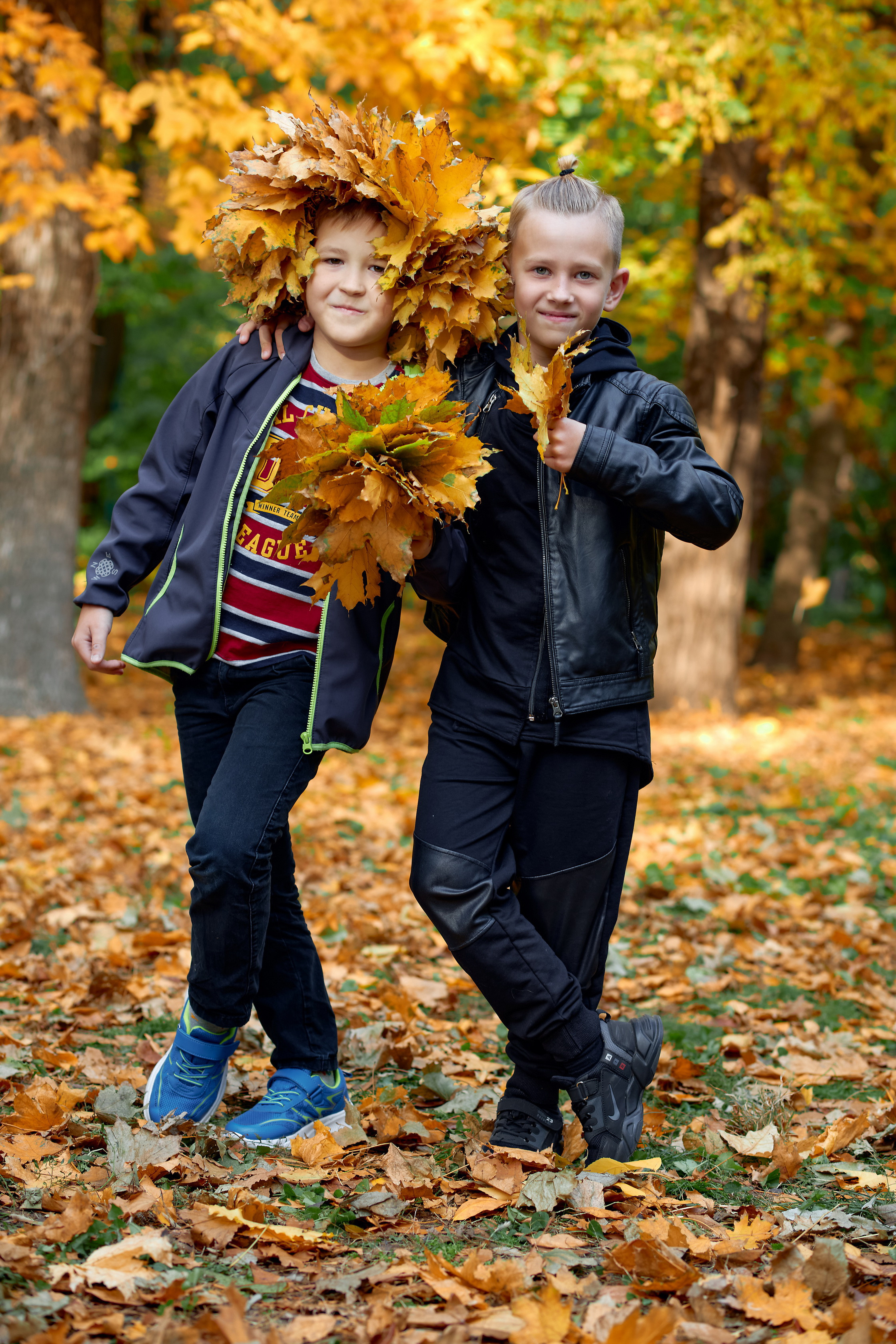 Сьемка выпускного альбома осенью таганрог. Фотограф Выпускные альбомы Таганрог Сергей Коробченко