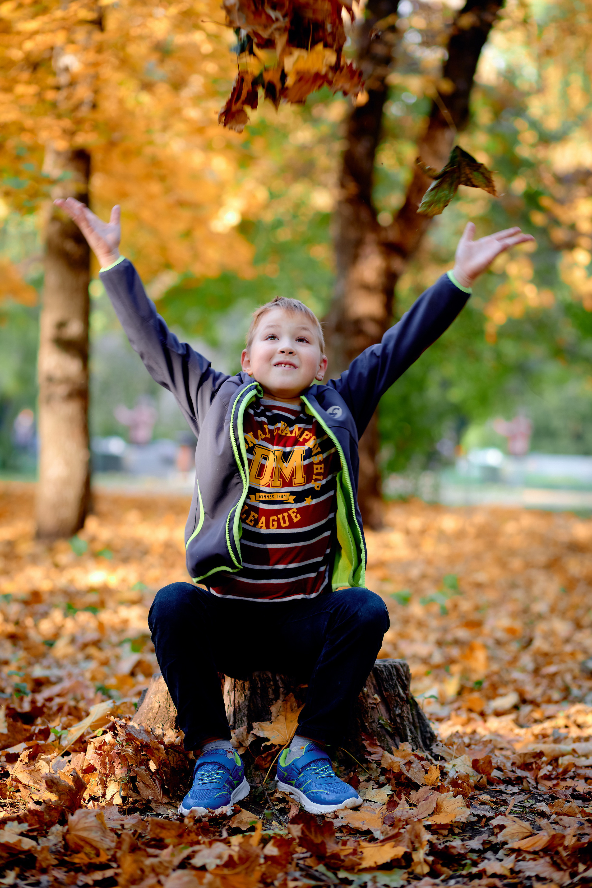 Сьемка выпускного альбома осенью таганрог. Фотограф Выпускные альбомы Таганрог Сергей Коробченко
