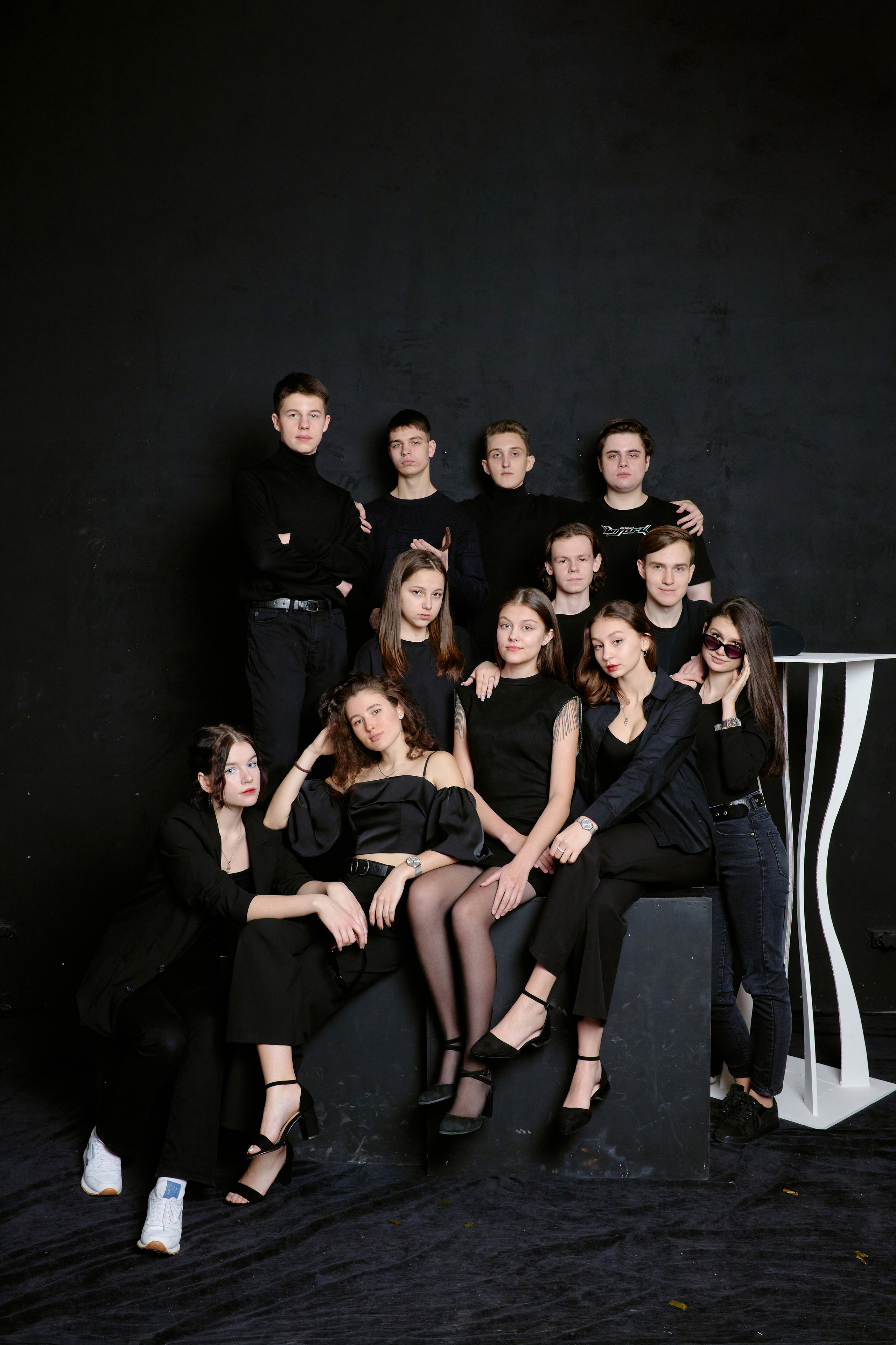 Фотосессии на выпускной альбом таганрог. Фотограф Выпускные альбомы Таганрог Сергей Коробченко