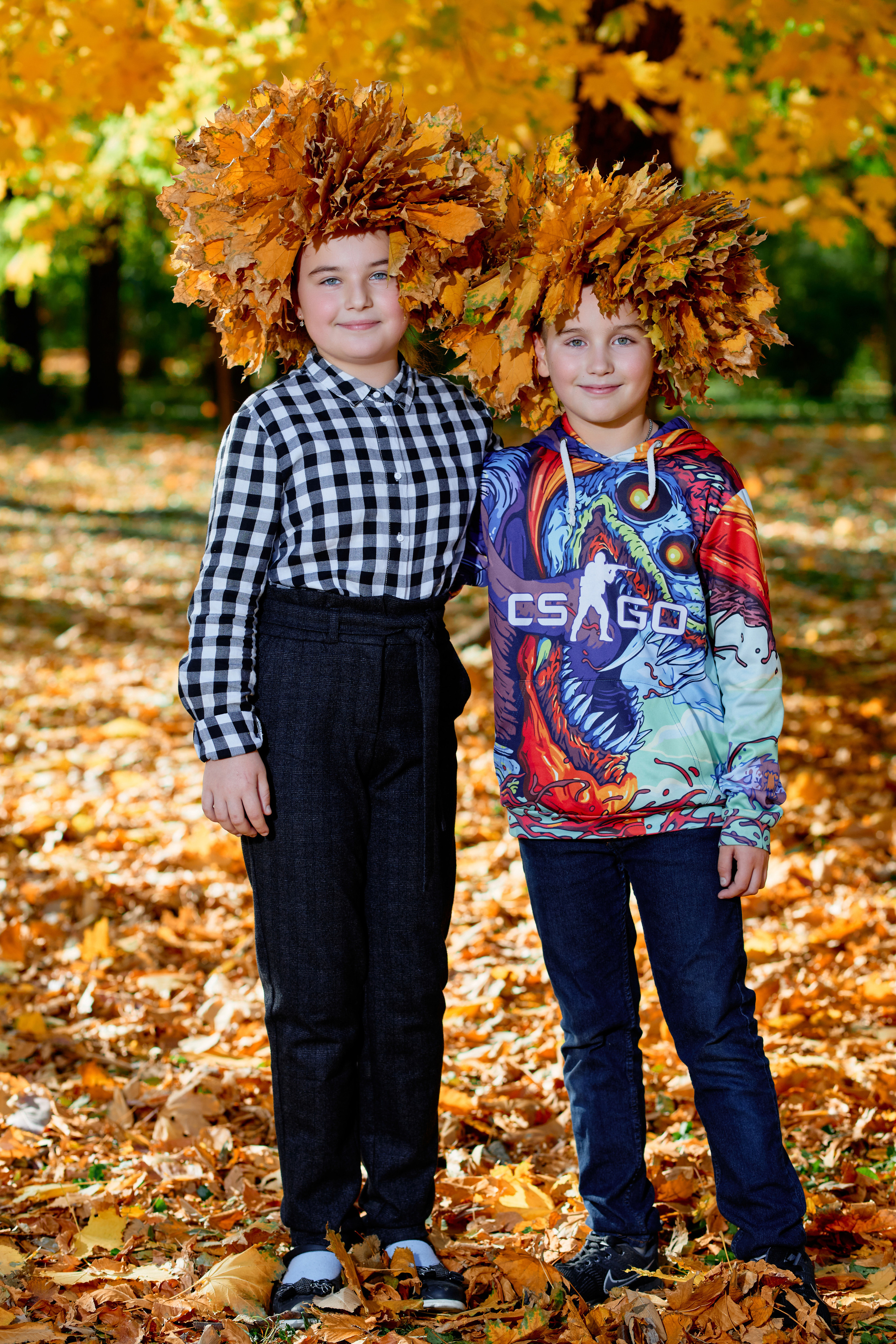 Сьемка выпускного альбома осенью таганрог. Фотограф Выпускные альбомы Таганрог Сергей Коробченко