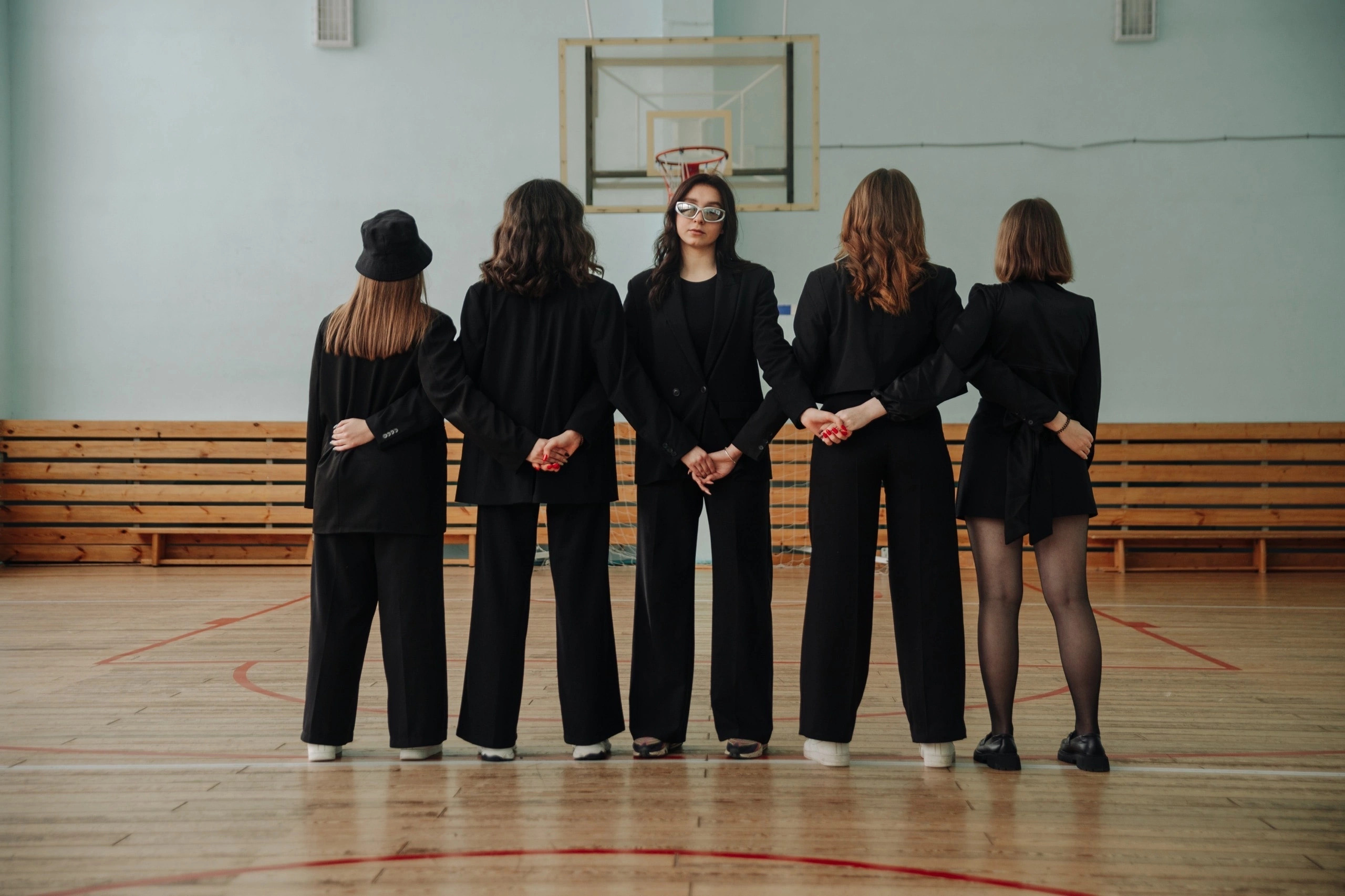 Фотосессии на выпускной альбом таганрог. Фотограф Выпускные альбомы Таганрог Сергей Коробченко