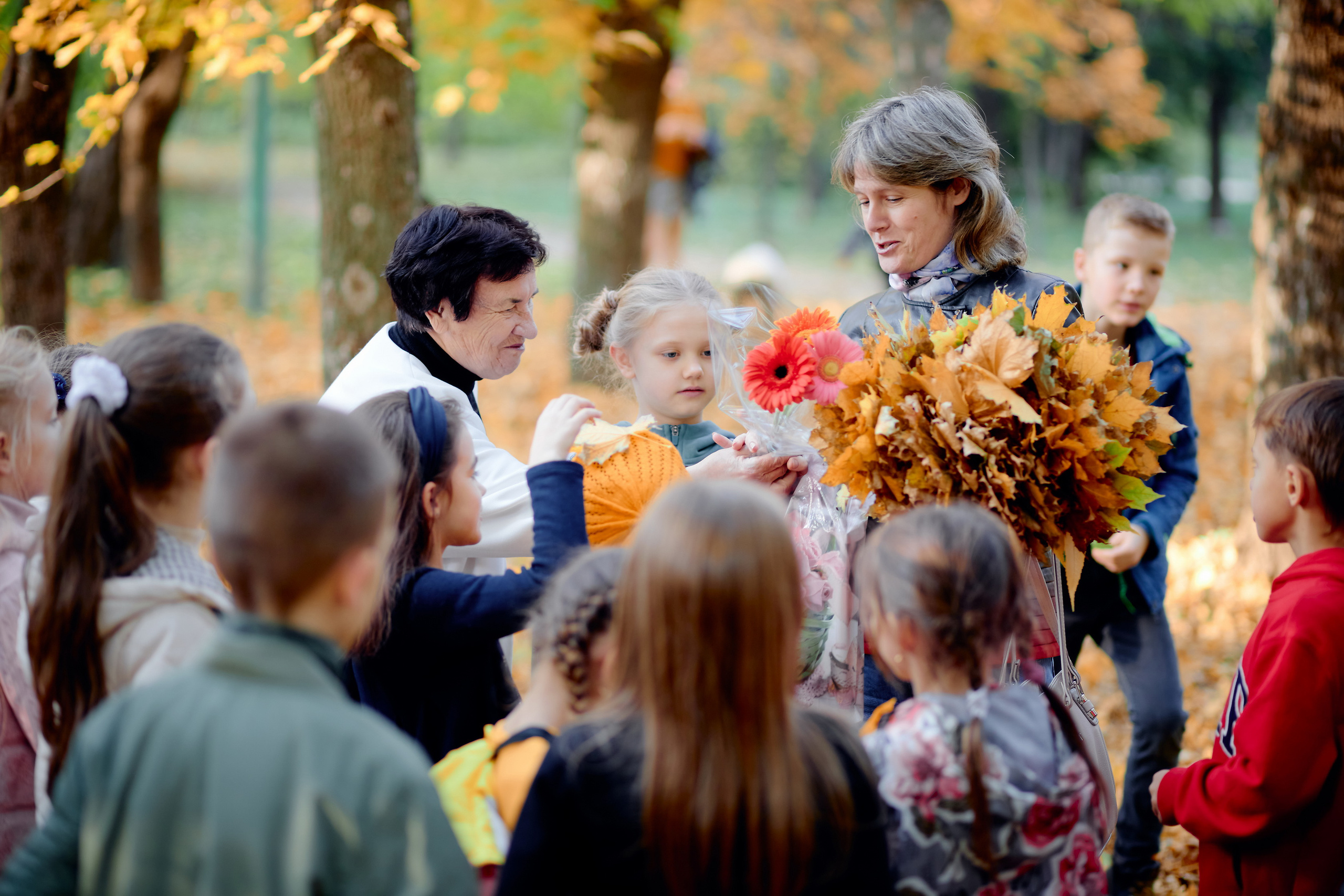 Сьемка выпускного альбома осенью таганрог. Фотограф Выпускные альбомы Таганрог Сергей Коробченко