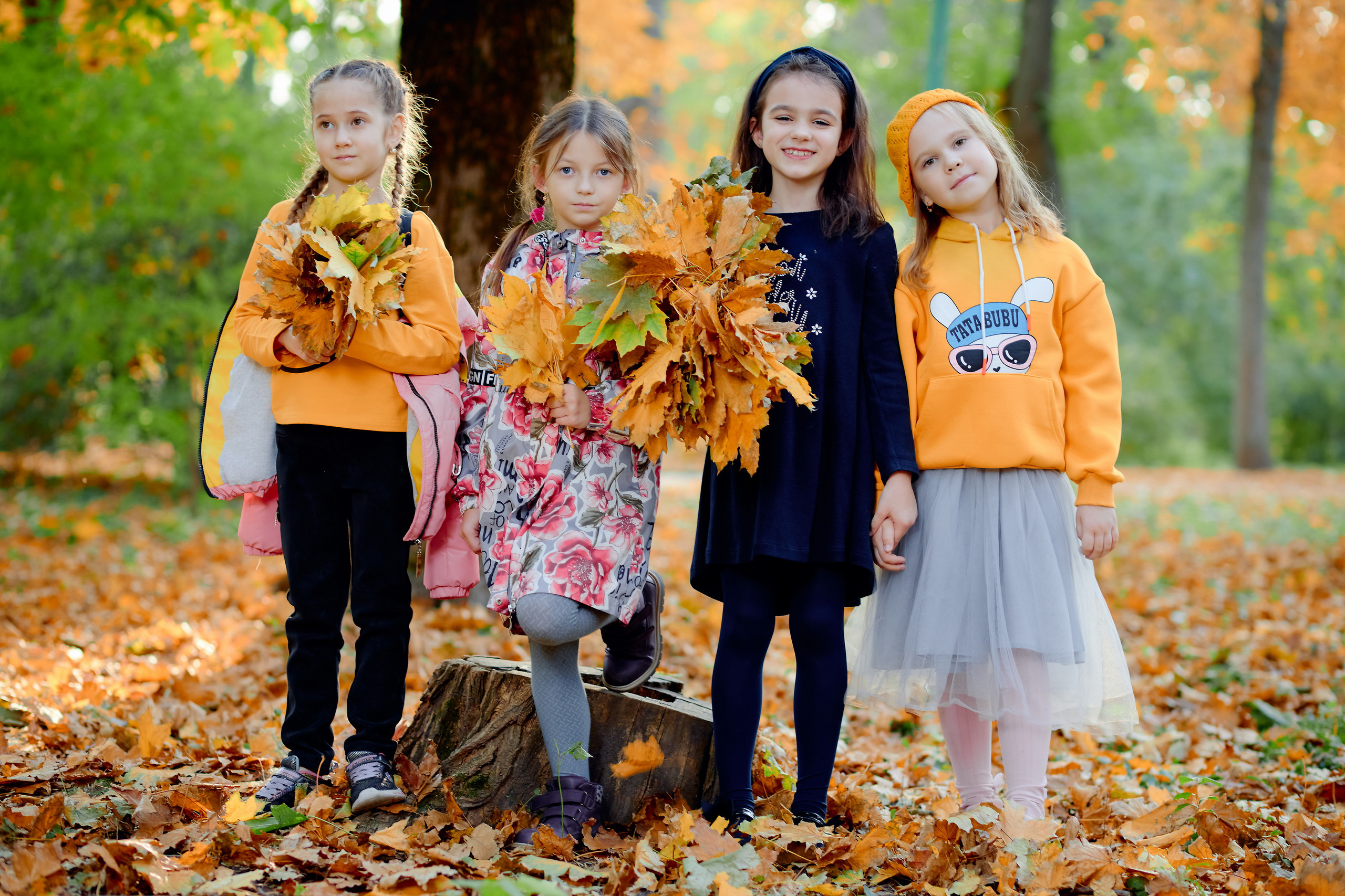 Сьемка выпускного альбома осенью таганрог. Фотограф Выпускные альбомы Таганрог Сергей Коробченко