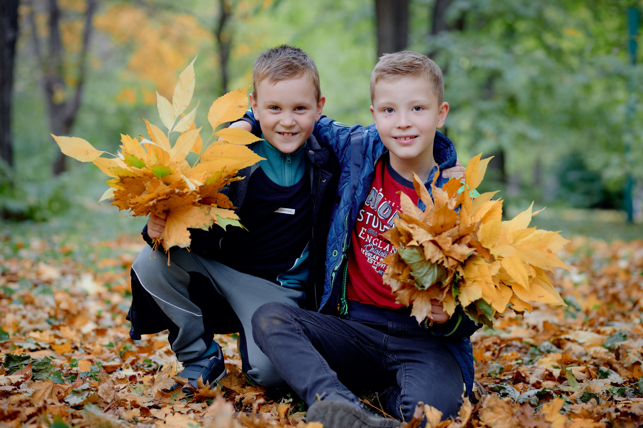 Сьемка выпускного альбома осенью таганрог. Фотограф Выпускные альбомы Таганрог Сергей Коробченко