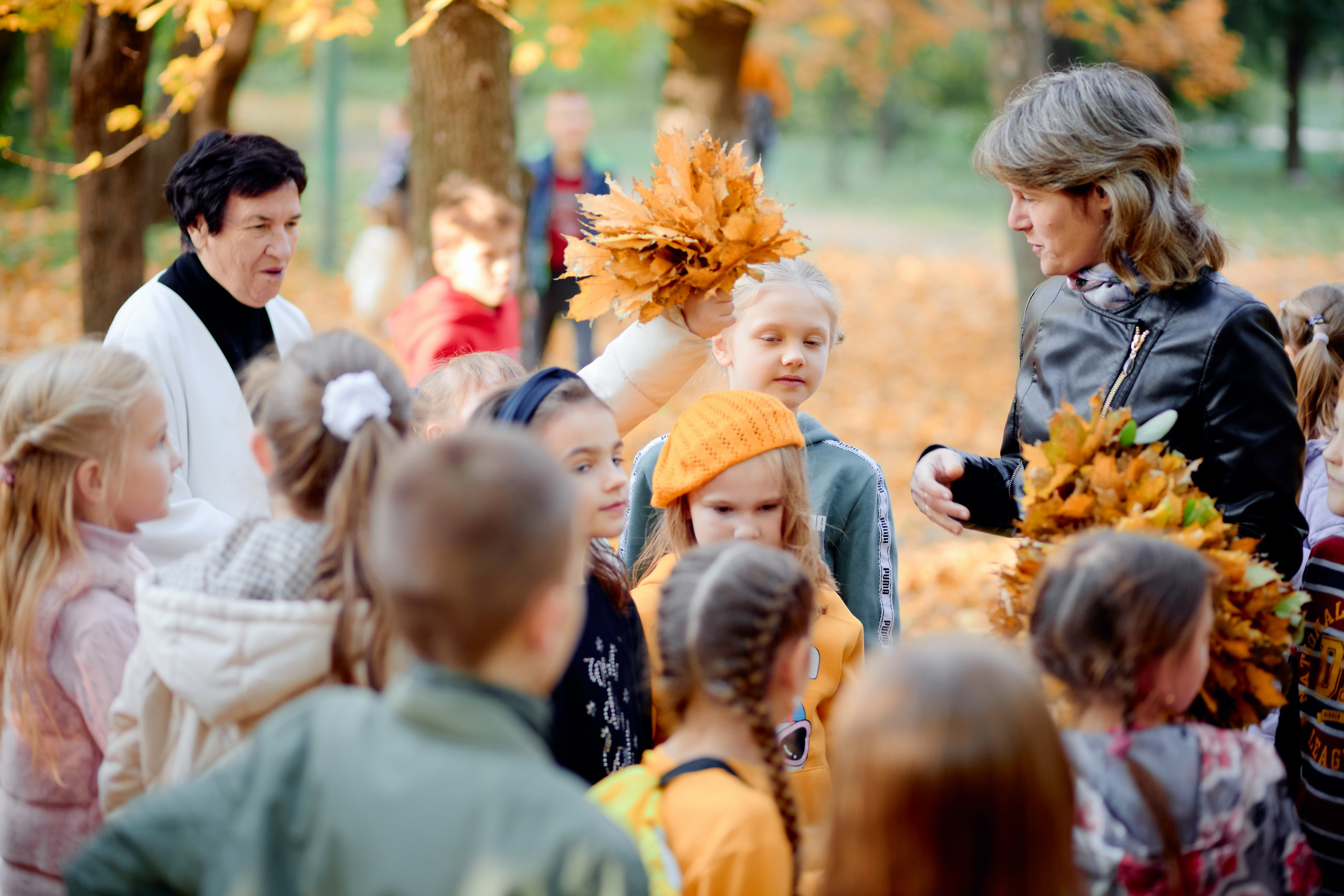 Сьемка выпускного альбома осенью таганрог. Фотограф Выпускные альбомы Таганрог Сергей Коробченко