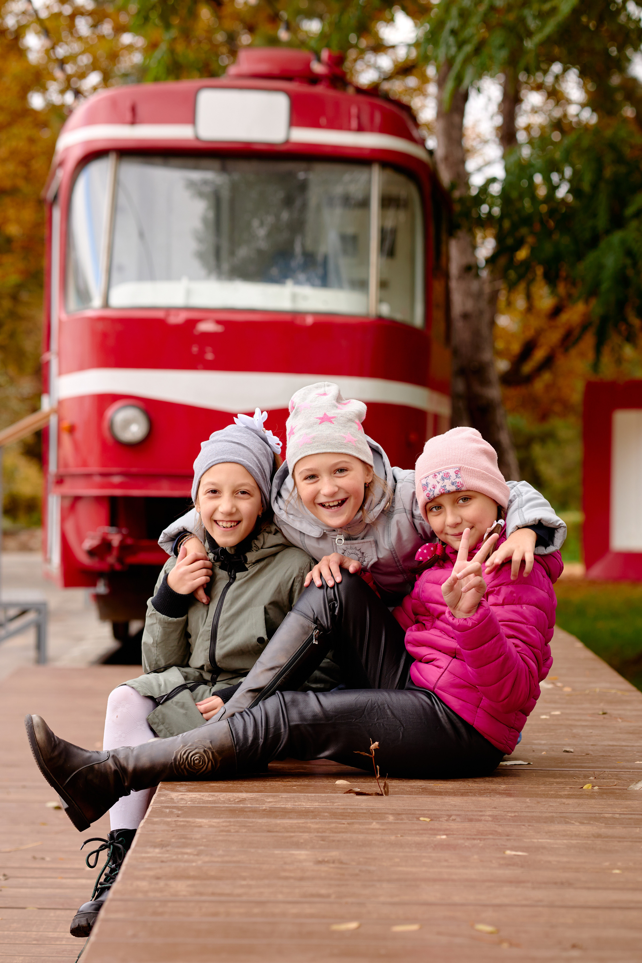Сьемка выпускного альбома осенью таганрог. Фотограф Выпускные альбомы Таганрог Сергей Коробченко