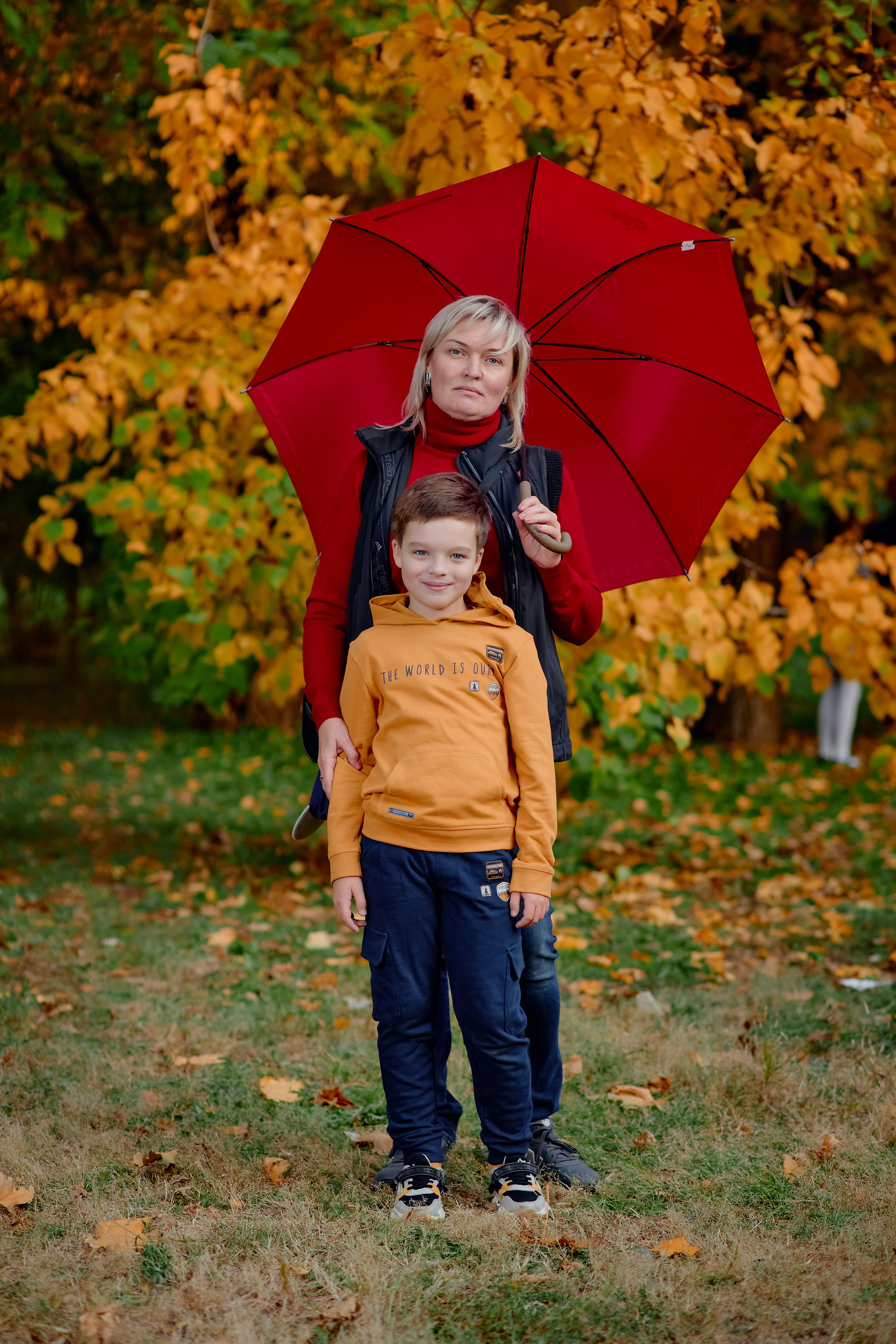 Сьемка выпускного альбома осенью таганрог. Фотограф Выпускные альбомы Таганрог Сергей Коробченко