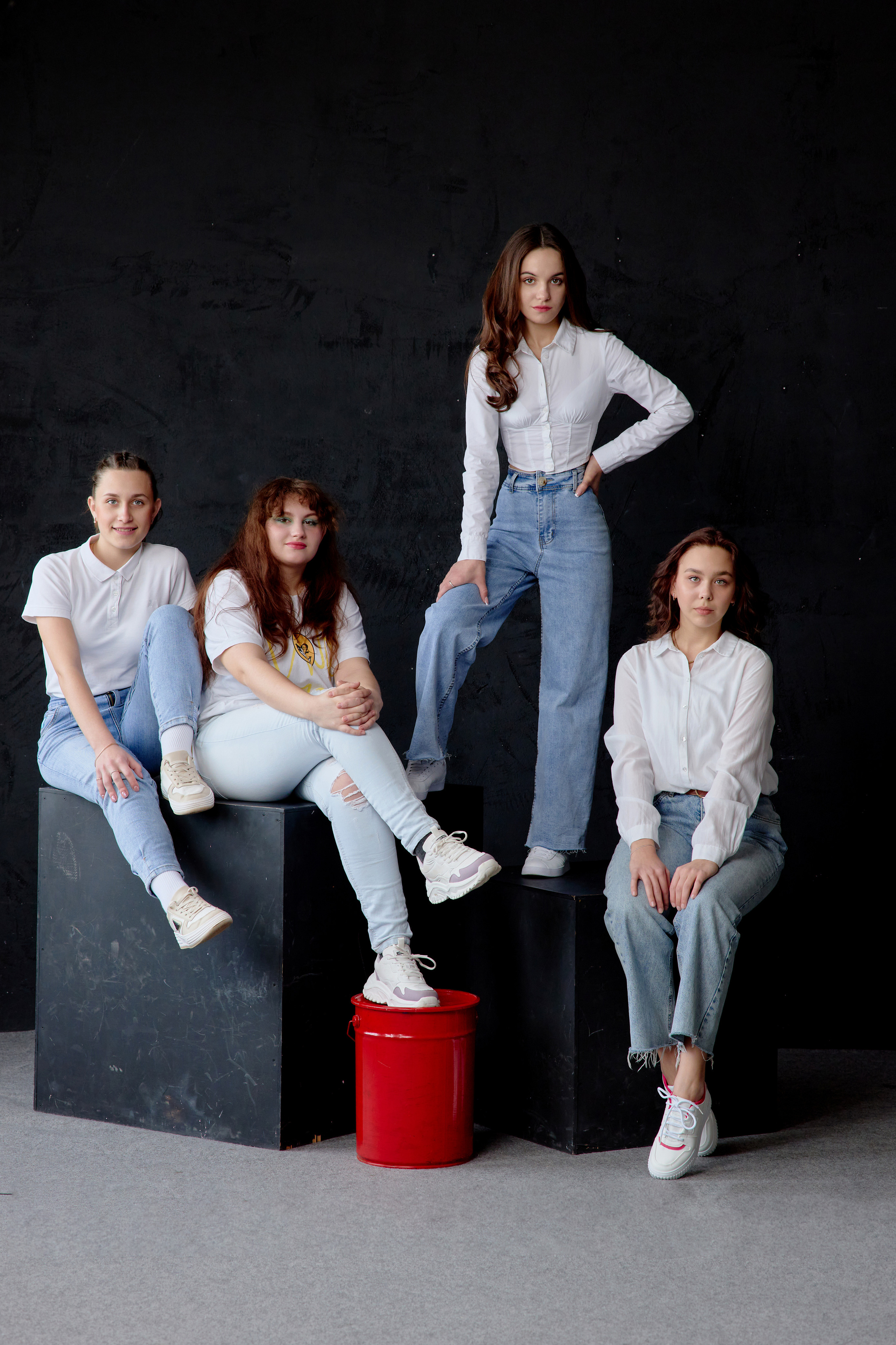 Фотосессии на выпускной альбом таганрог. Фотограф Выпускные альбомы Таганрог Сергей Коробченко