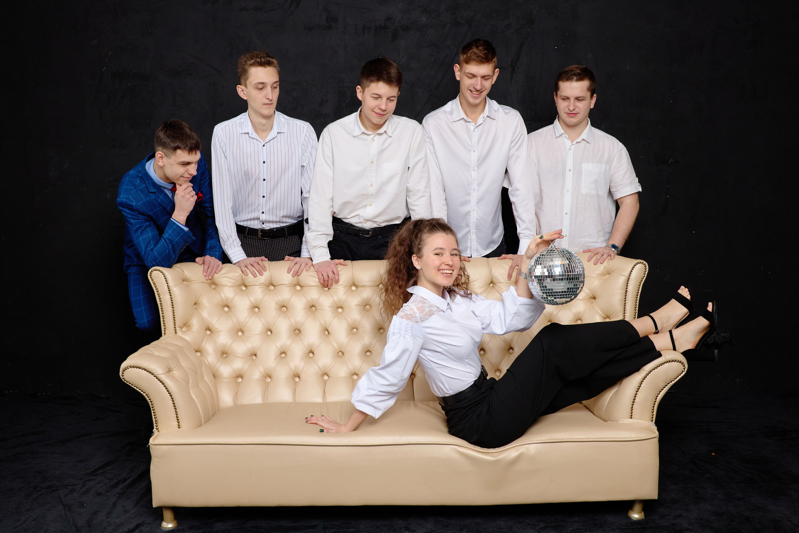 Фотосессии на выпускной альбом таганрог. Фотограф Выпускные альбомы Таганрог Сергей Коробченко