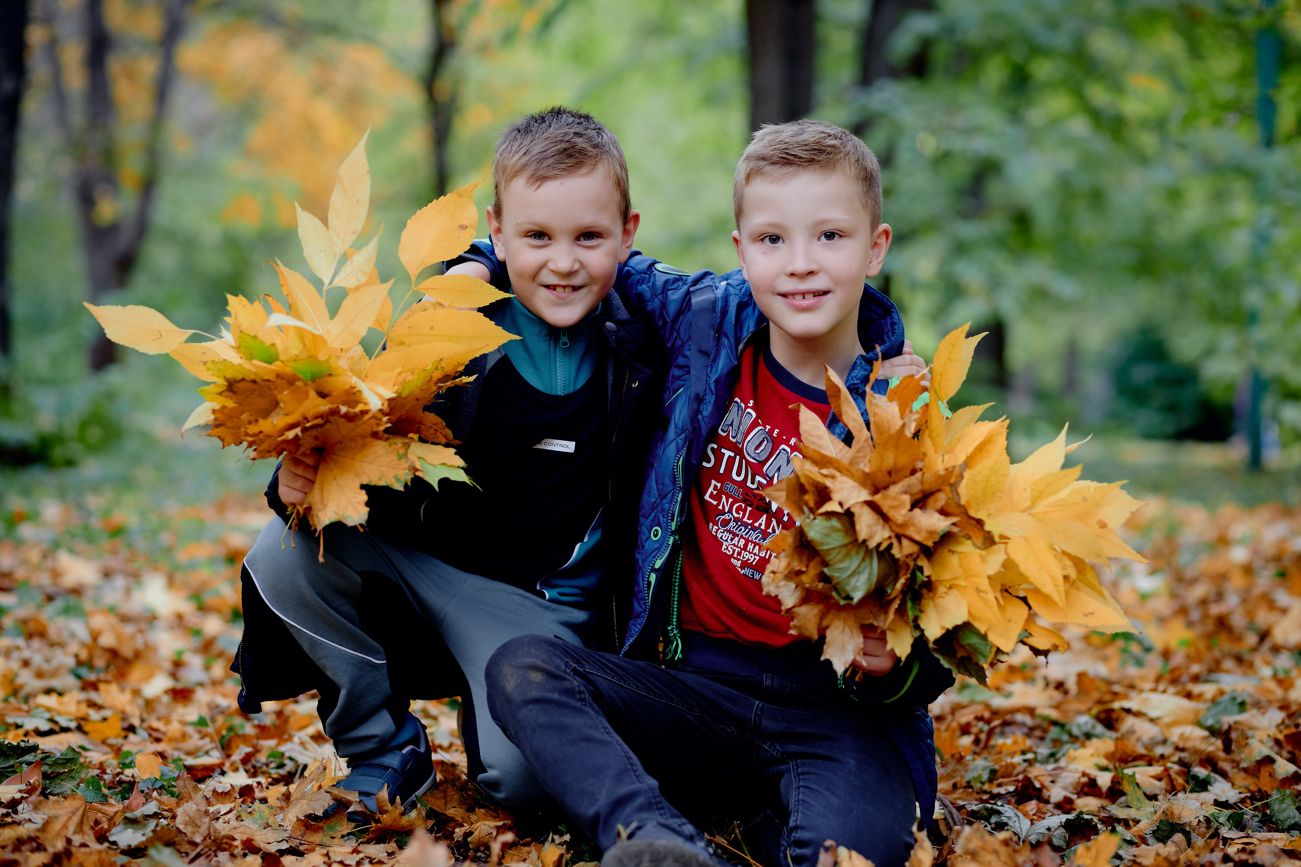Сьемка выпускного альбома осенью таганрог. Фотограф Выпускные альбомы Таганрог Сергей Коробченко