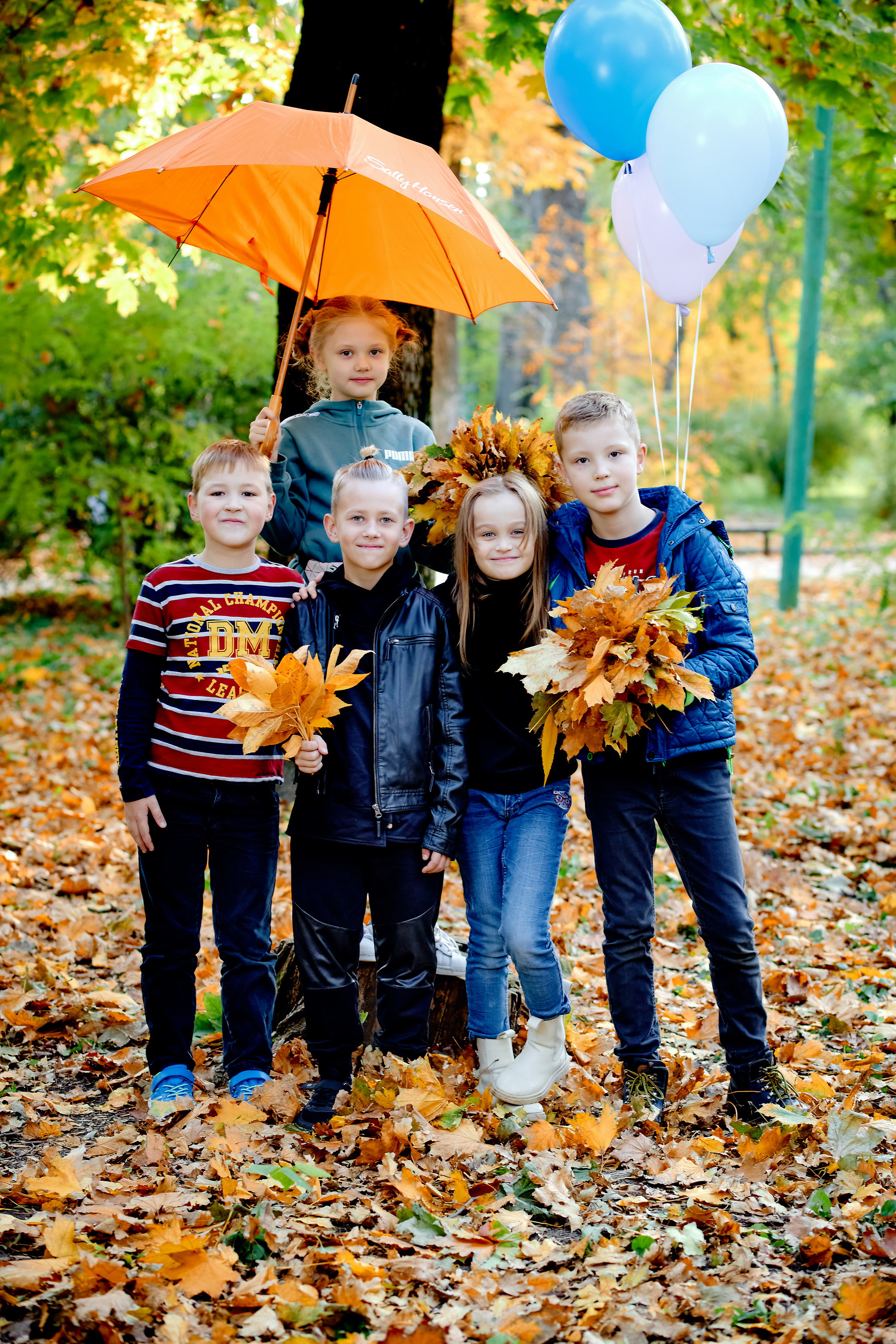 Сьемка выпускного альбома осенью таганрог. Фотограф Выпускные альбомы Таганрог Сергей Коробченко