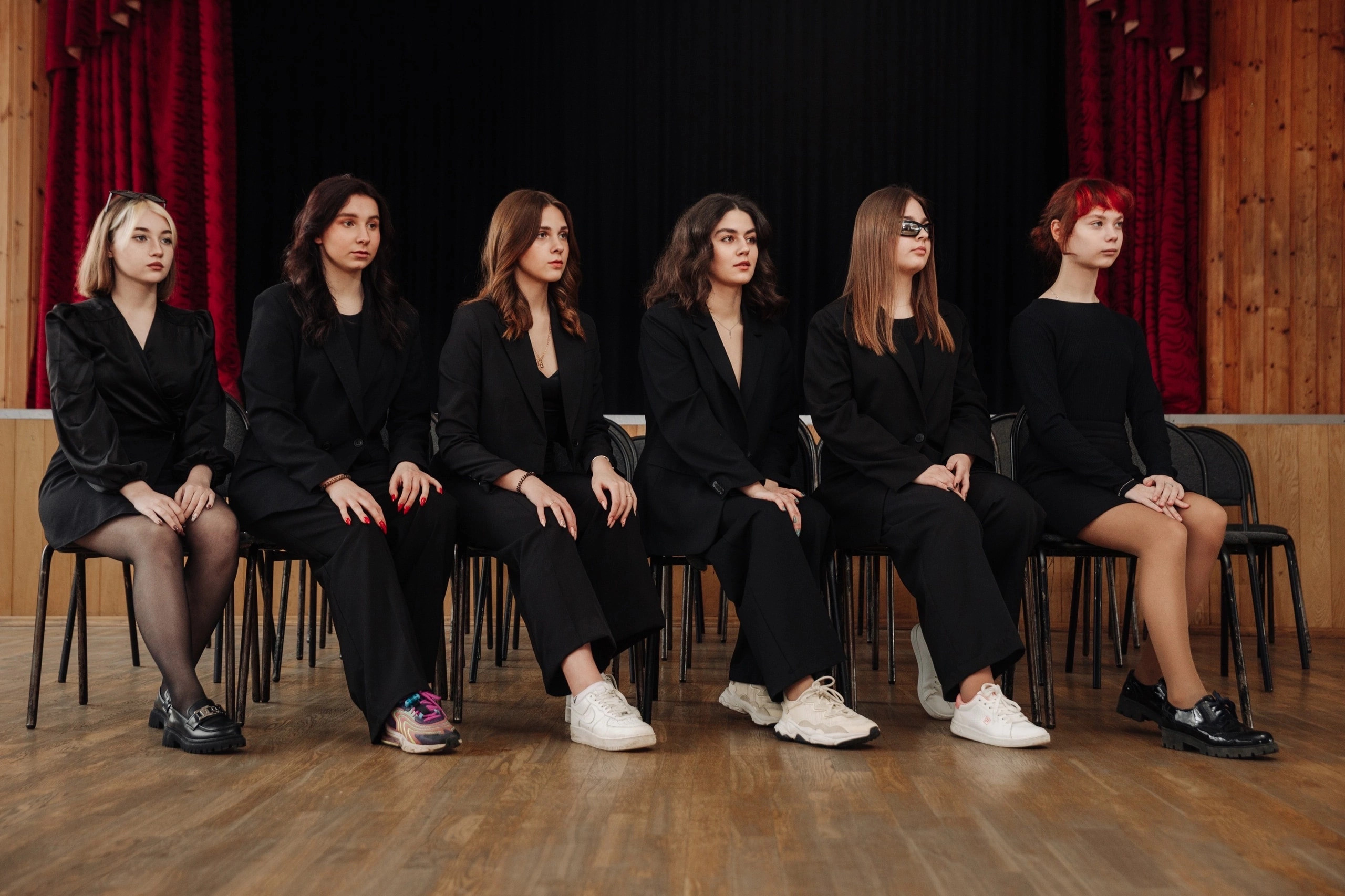 Фотосессии на выпускной альбом таганрог. Фотограф Выпускные альбомы Таганрог Сергей Коробченко