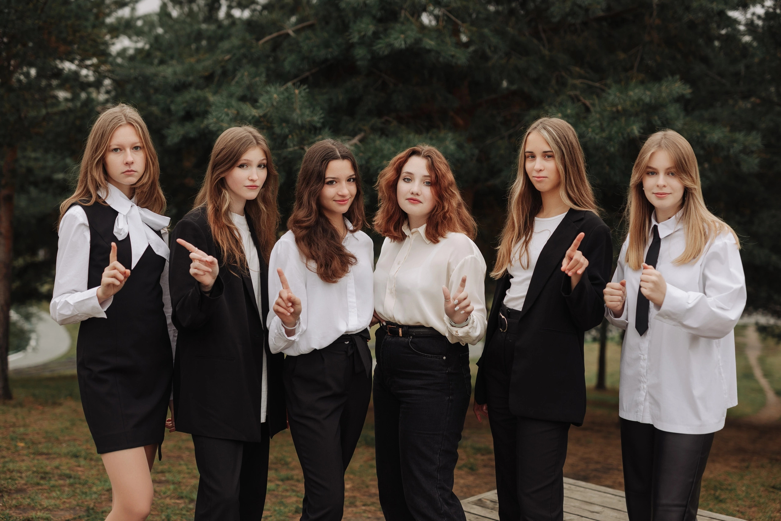 Фотосессии на выпускной альбом таганрог. Фотограф Выпускные альбомы Таганрог Сергей Коробченко