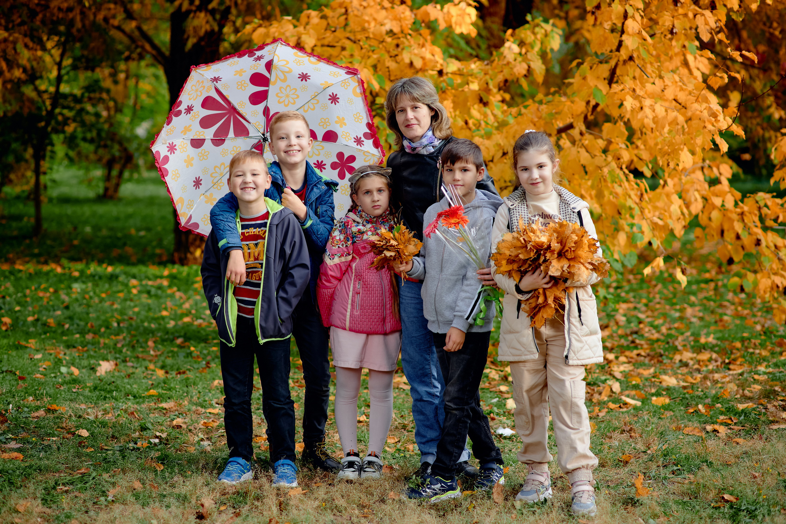 Сьемка выпускного альбома осенью таганрог. Фотограф Выпускные альбомы Таганрог Сергей Коробченко