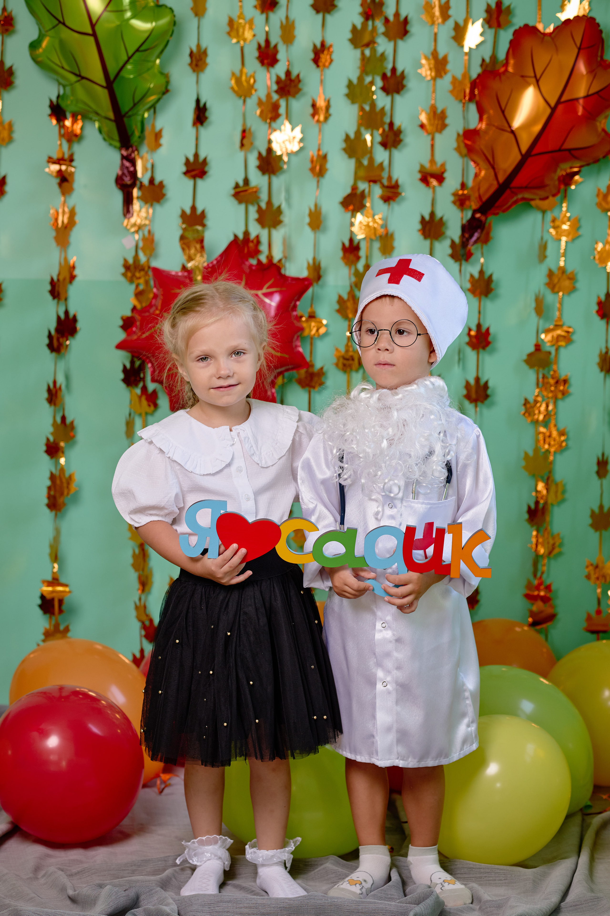 Групповые сьемки детей на выпускные альбомы таганрог. Фотограф Выпускные альбомы Таганрог Сергей Коробченко