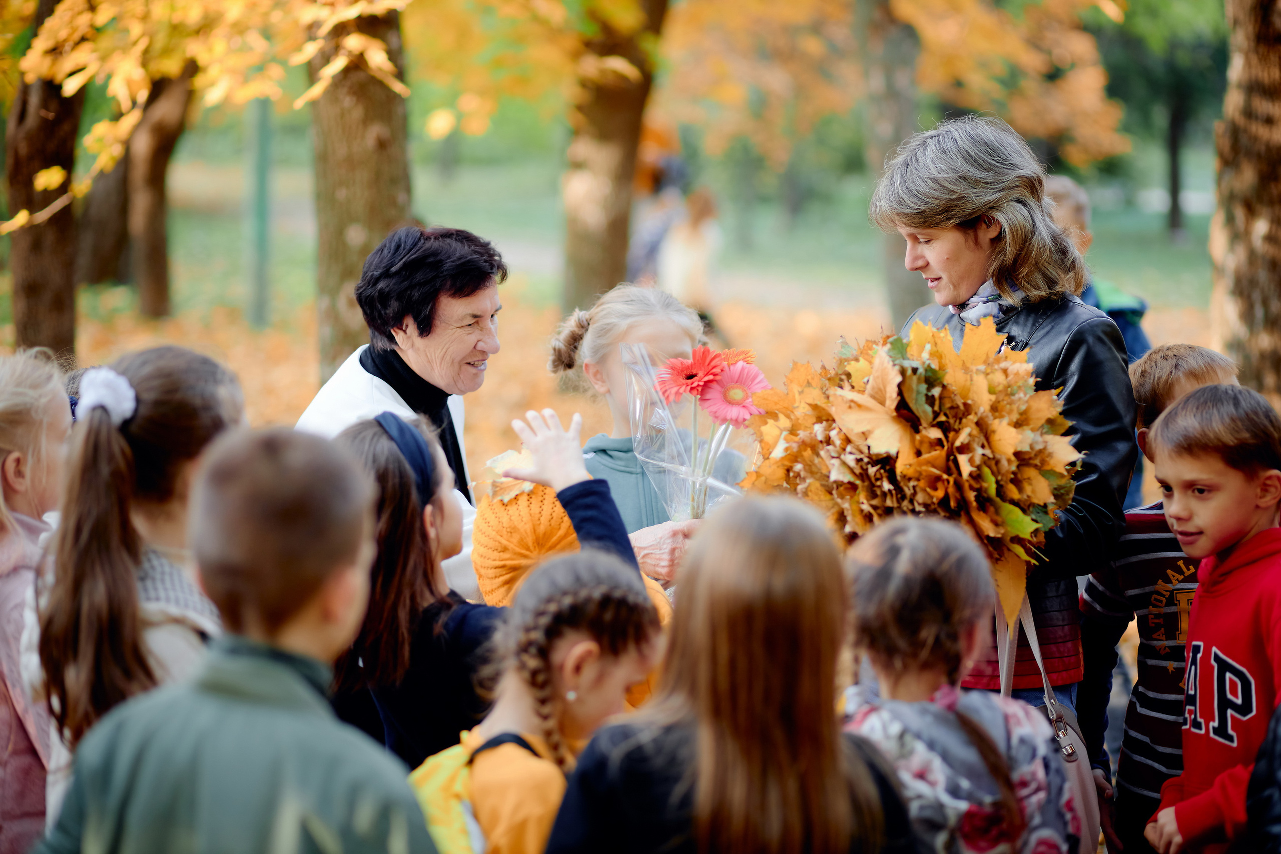 Сьемка выпускного альбома осенью таганрог. Фотограф Выпускные альбомы Таганрог Сергей Коробченко