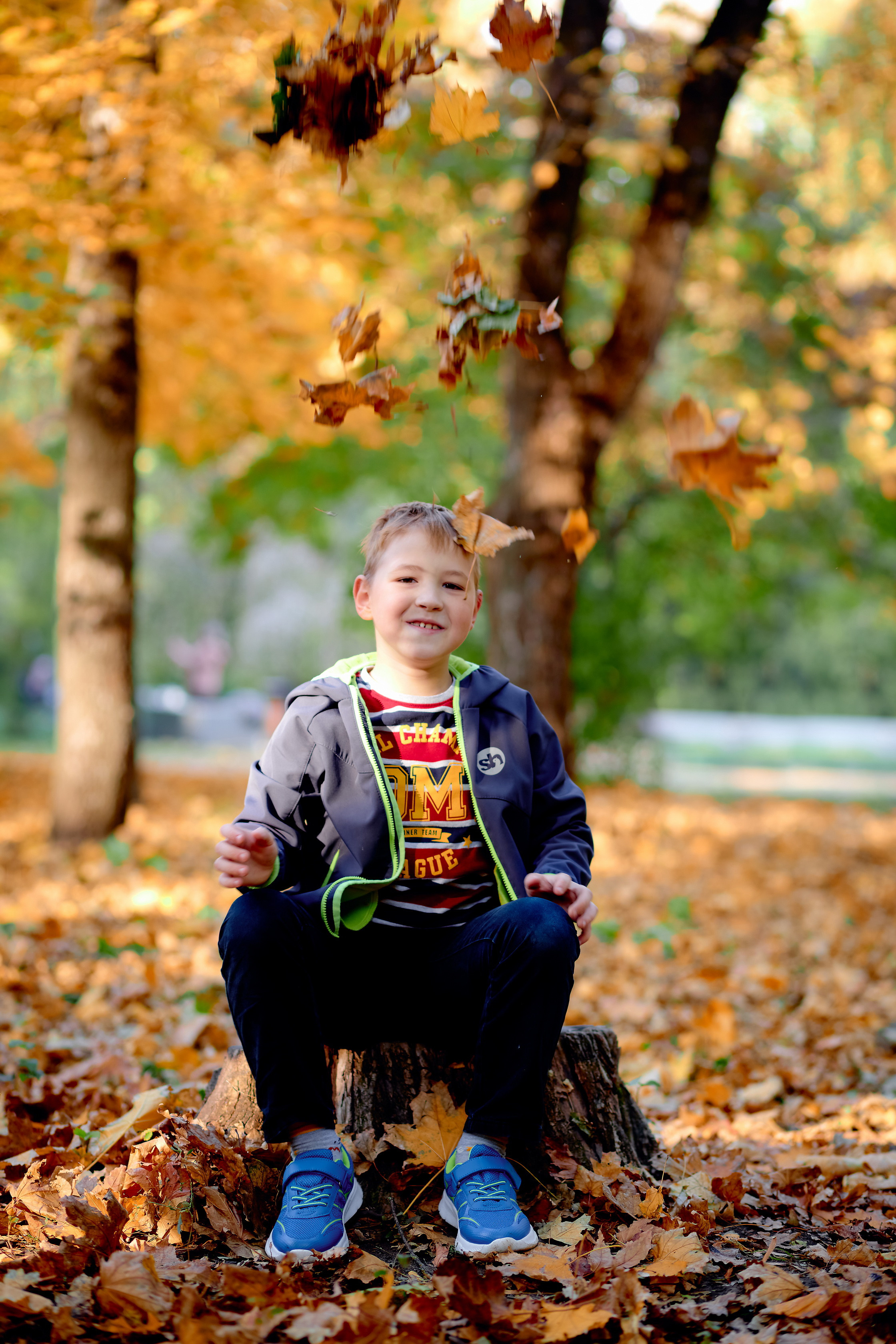 Сьемка выпускного альбома осенью таганрог. Фотограф Выпускные альбомы Таганрог Сергей Коробченко
