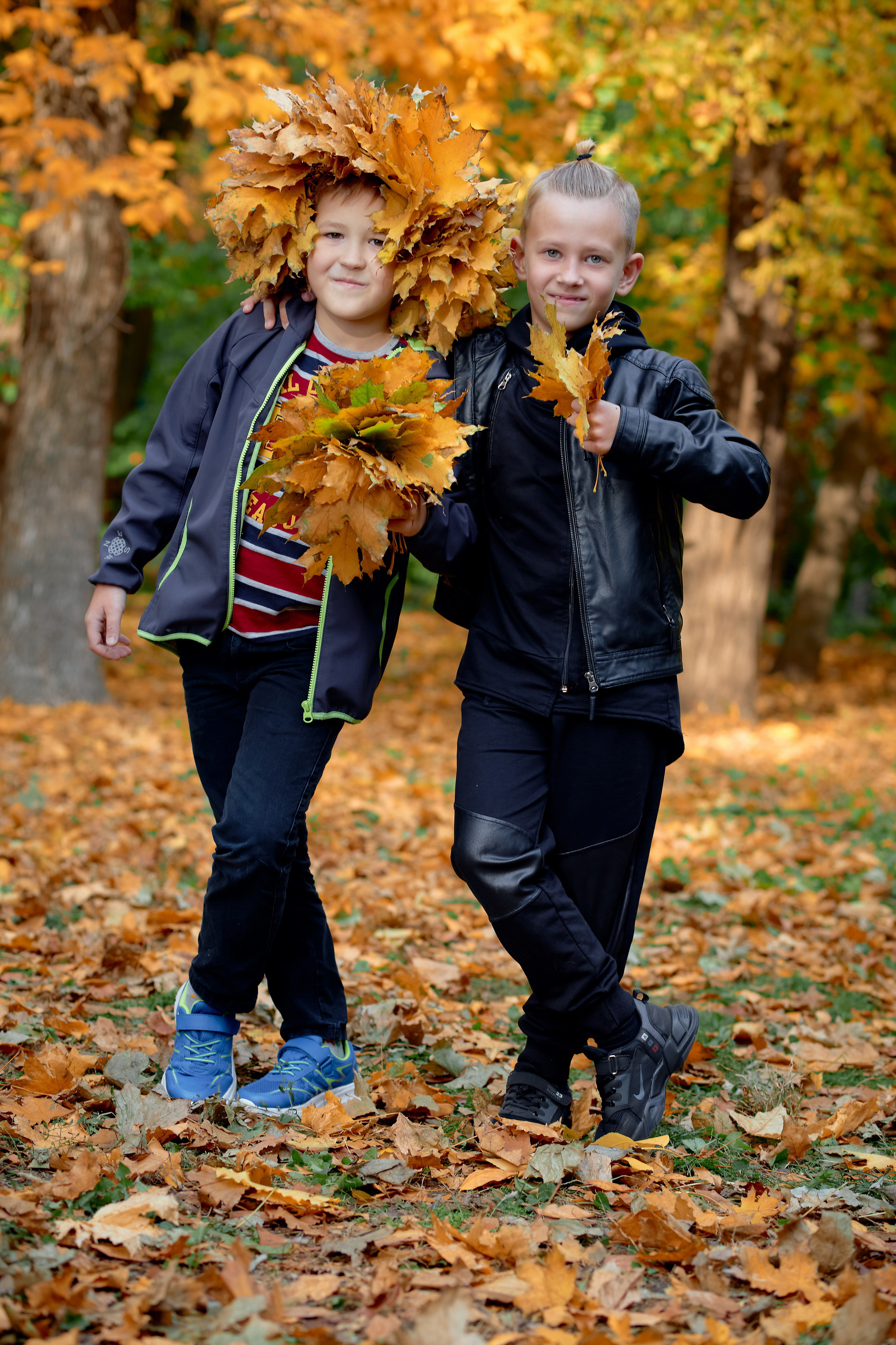 Сьемка выпускного альбома осенью таганрог. Фотограф Выпускные альбомы Таганрог Сергей Коробченко