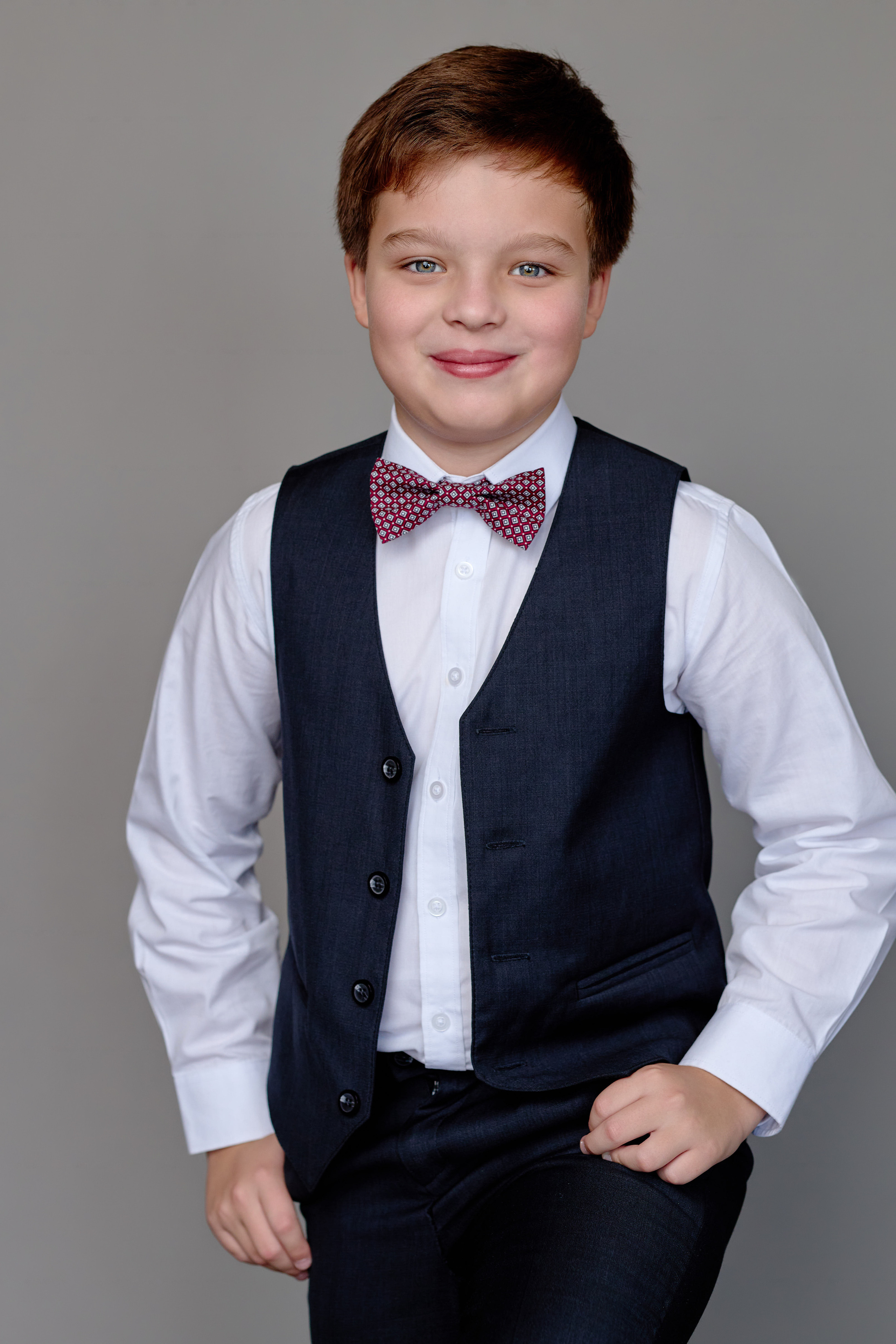 Студийная сьемки школьников для выпускного альбома таганрог. Фотограф Выпускные альбомы Таганрог Сергей Коробченко