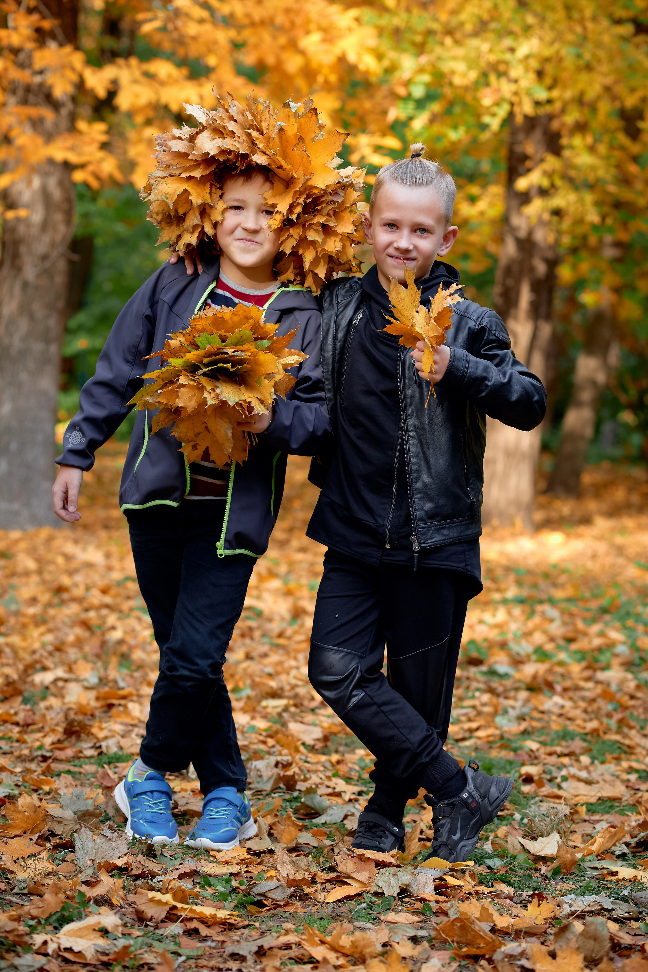 Сьемка выпускного альбома осенью таганрог. Фотограф Выпускные альбомы Таганрог Сергей Коробченко