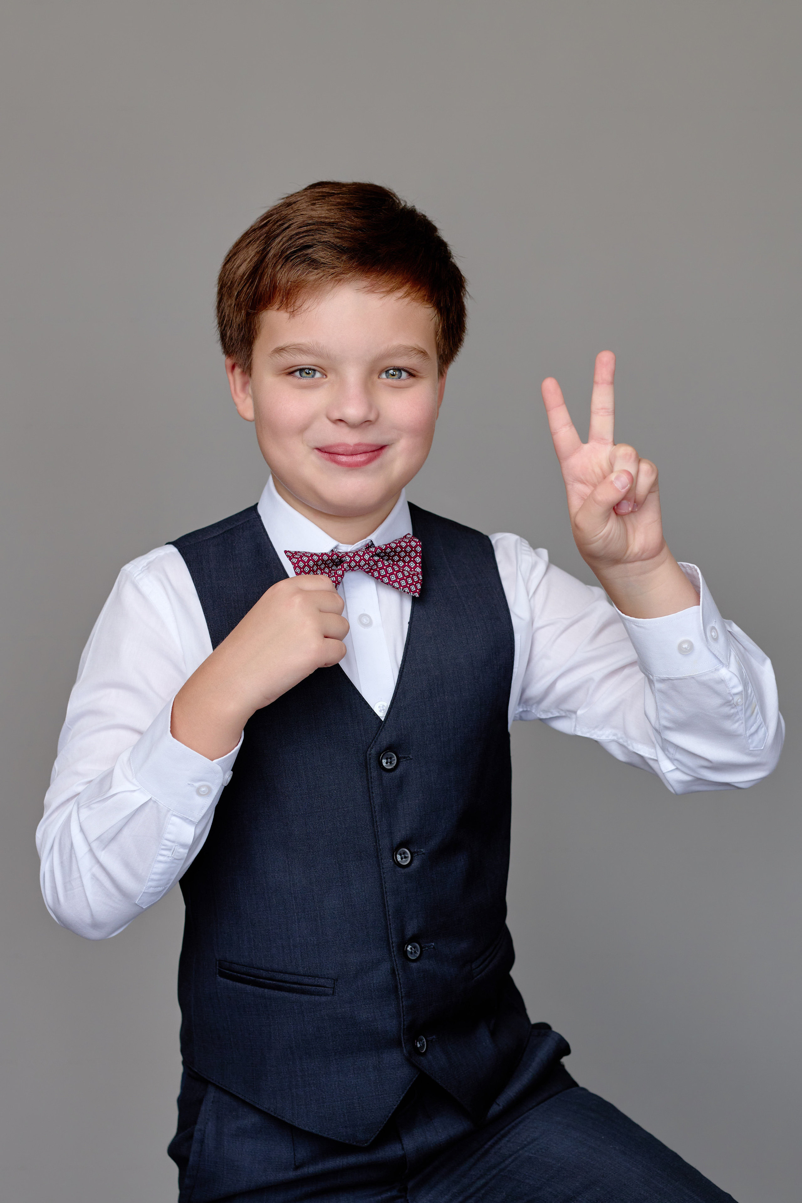 Студийная сьемки школьников для выпускного альбома таганрог. Фотограф Выпускные альбомы Таганрог Сергей Коробченко