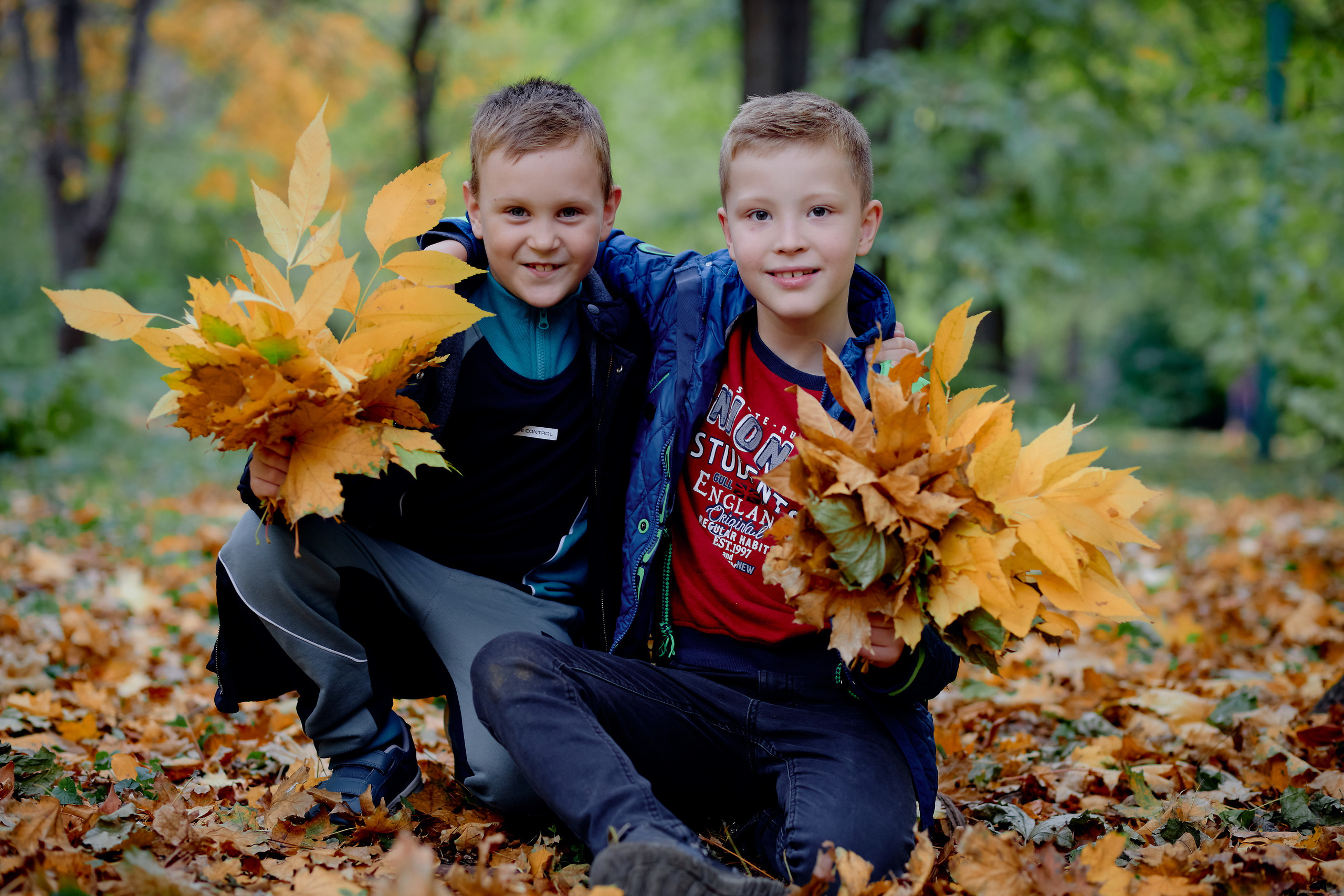 Сьемка выпускного альбома осенью таганрог. Фотограф Выпускные альбомы Таганрог Сергей Коробченко