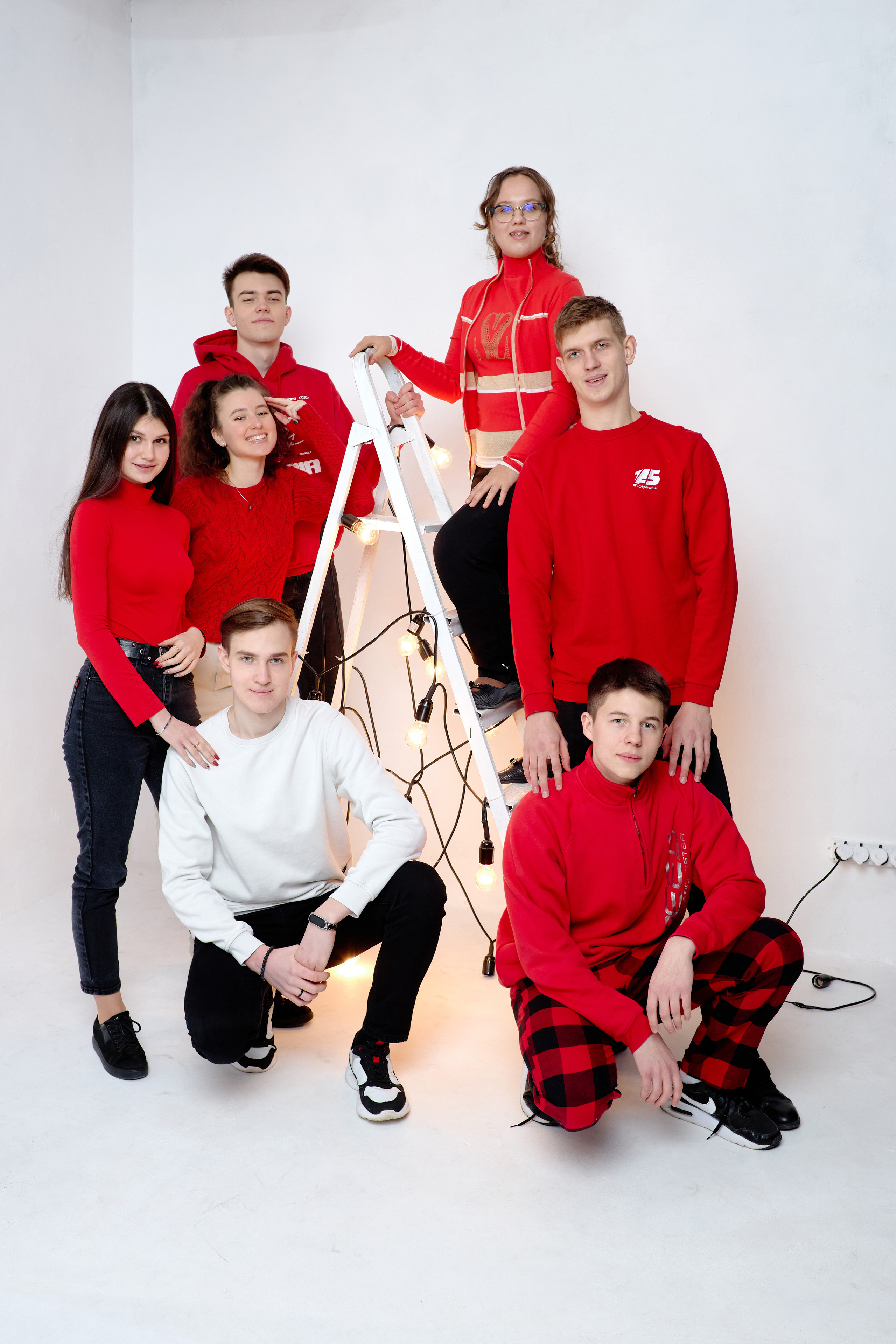 Фотосессии на выпускной альбом таганрог. Фотограф Выпускные альбомы Таганрог Сергей Коробченко