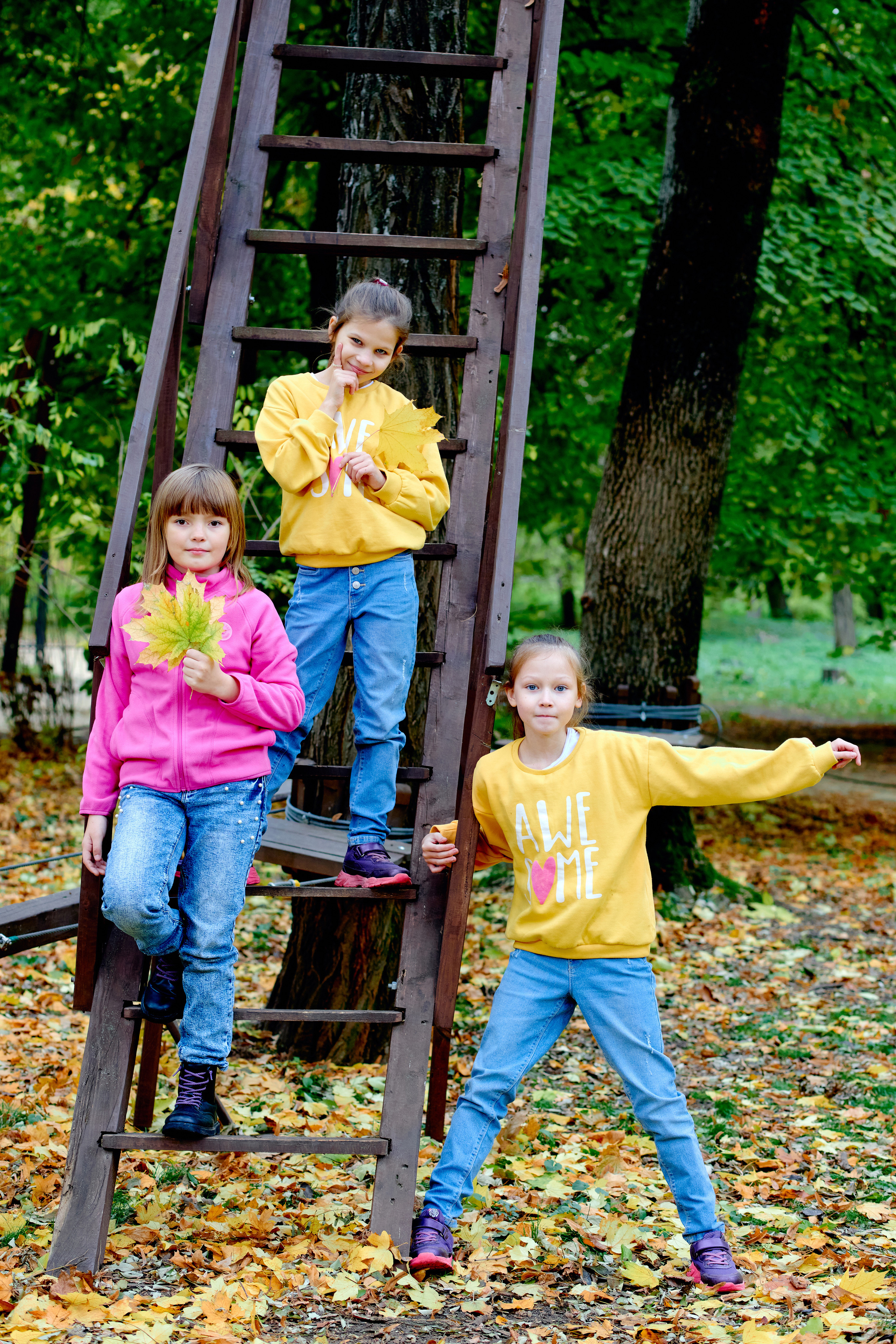 Сьемка выпускного альбома осенью таганрог. Фотограф Выпускные альбомы Таганрог Сергей Коробченко