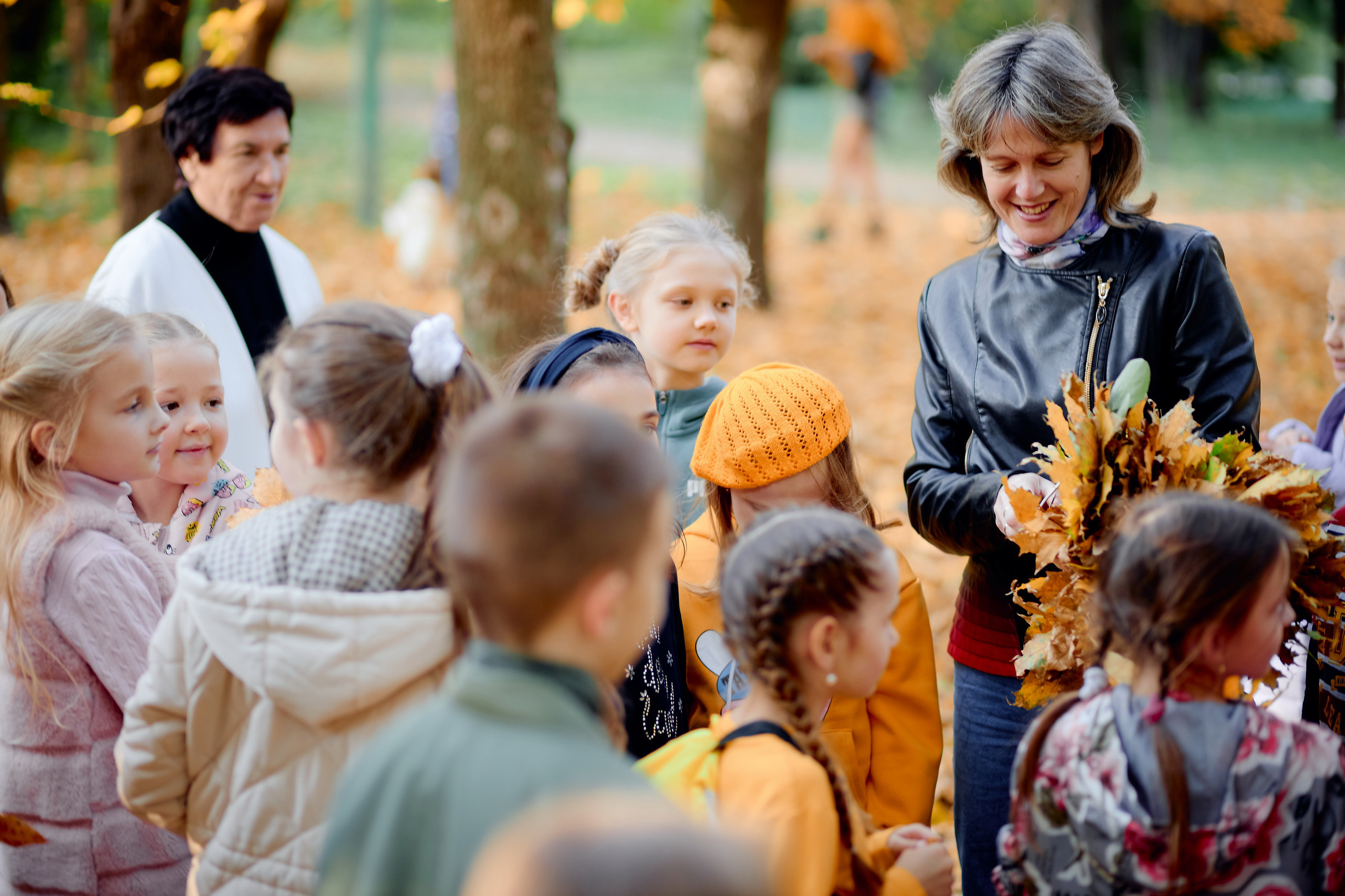 Сьемка выпускного альбома осенью таганрог. Фотограф Выпускные альбомы Таганрог Сергей Коробченко