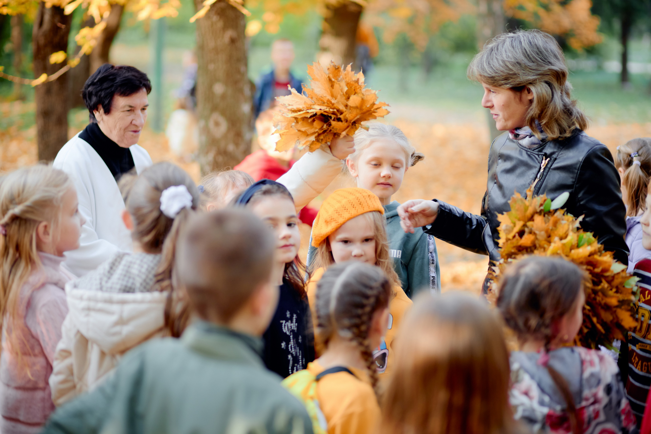 Сьемка выпускного альбома осенью таганрог. Фотограф Выпускные альбомы Таганрог Сергей Коробченко