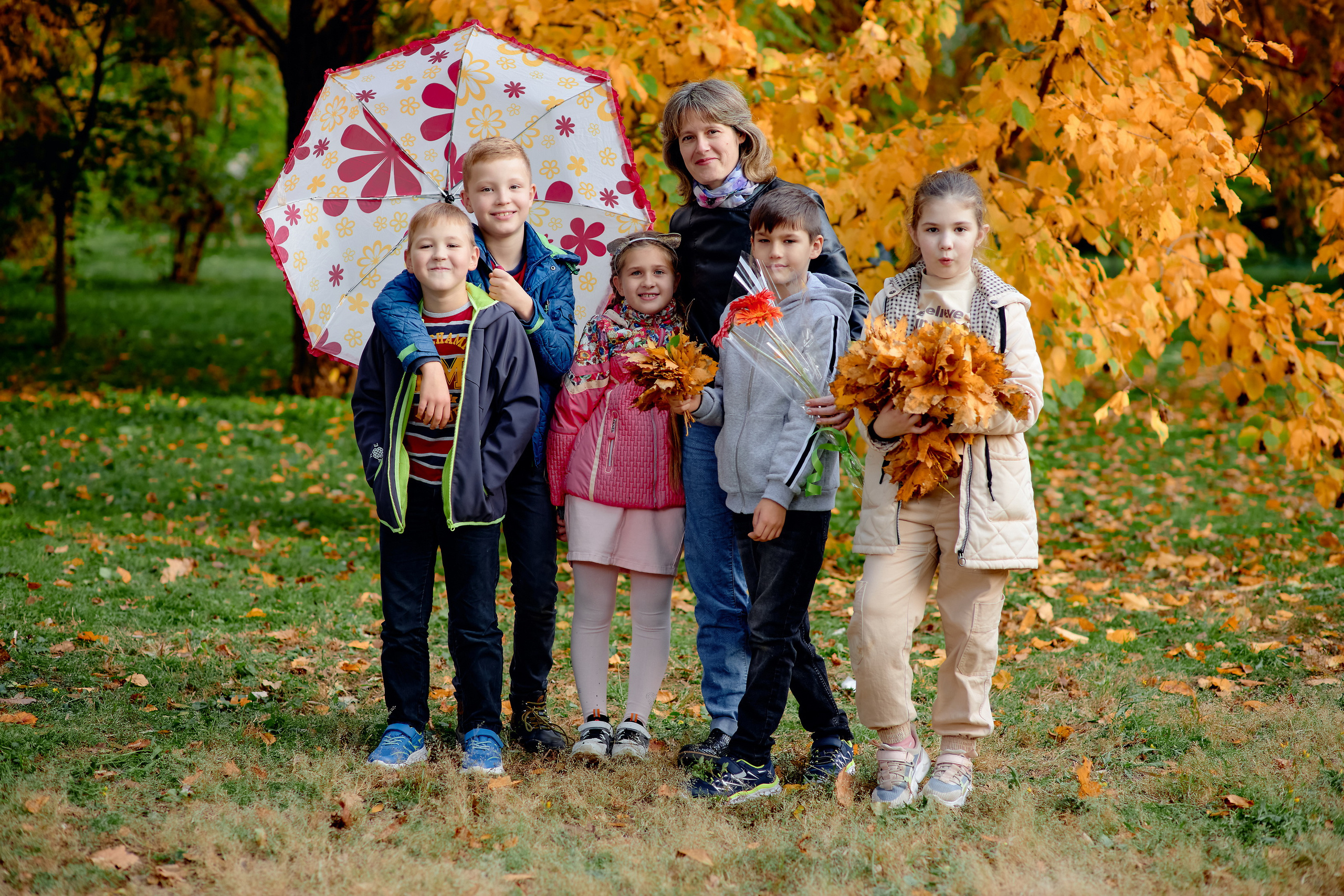 Сьемка выпускного альбома осенью таганрог. Фотограф Выпускные альбомы Таганрог Сергей Коробченко