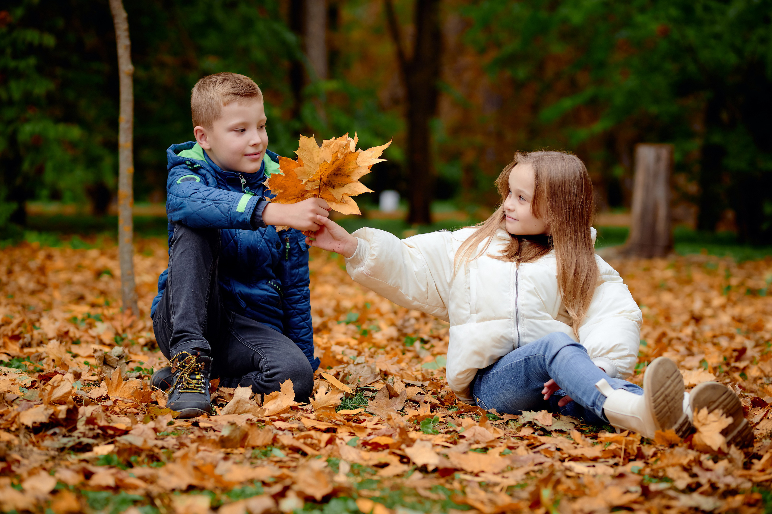 Сьемка выпускного альбома осенью таганрог. Фотограф Выпускные альбомы Таганрог Сергей Коробченко