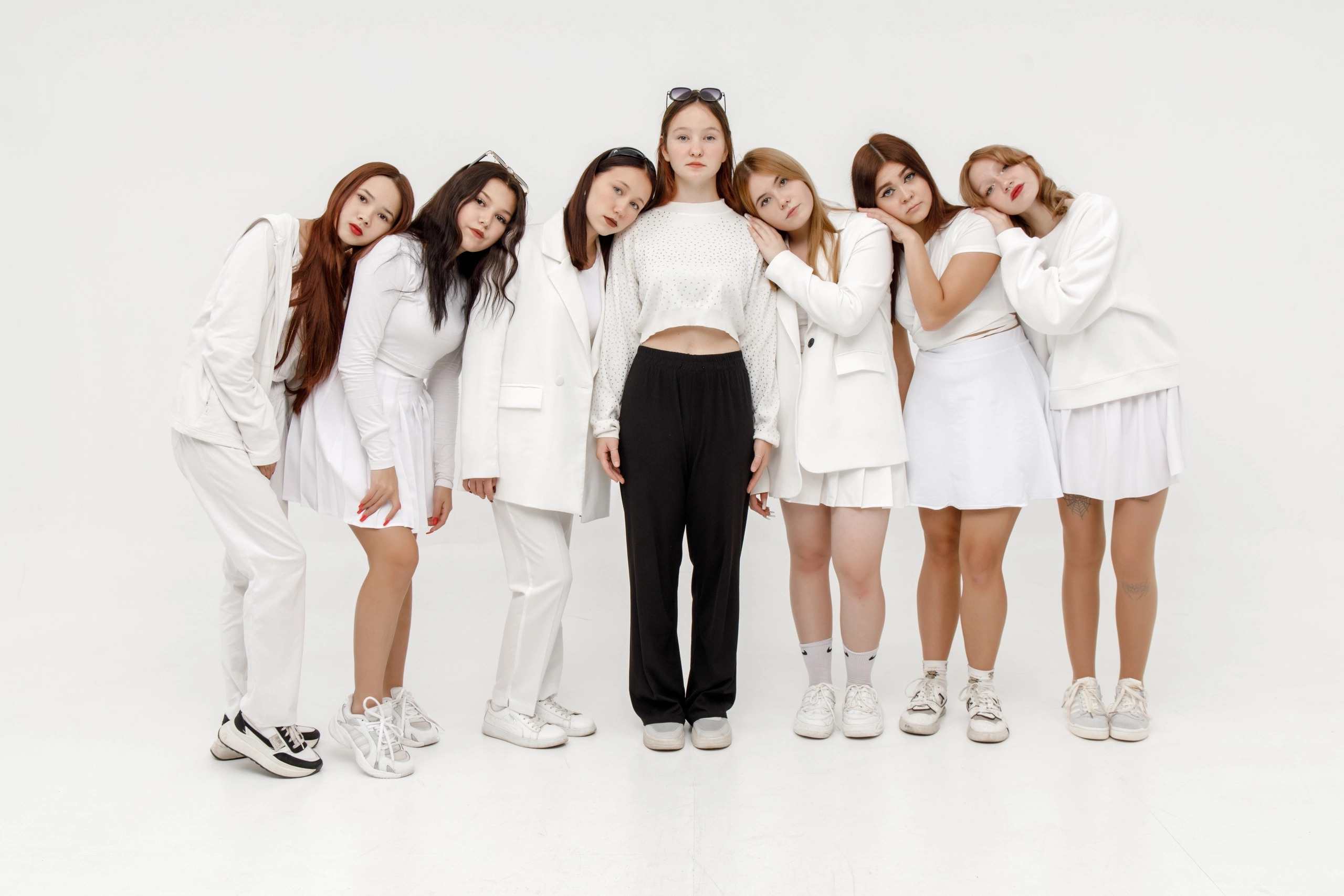 Фотосессии на выпускной альбом таганрог. Фотограф Выпускные альбомы Таганрог Сергей Коробченко