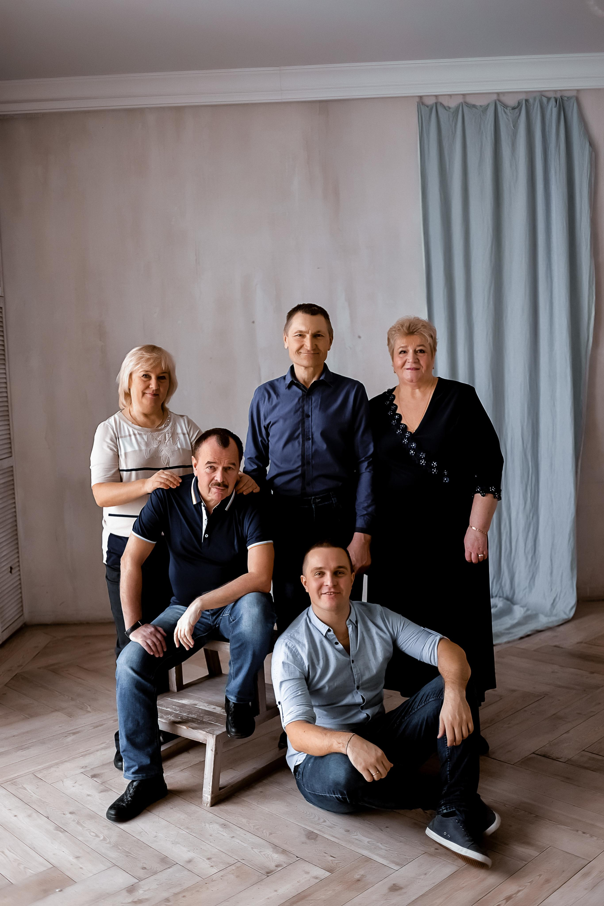 Олег, Татьяна и семья. Фотограф Карина Дмитриева