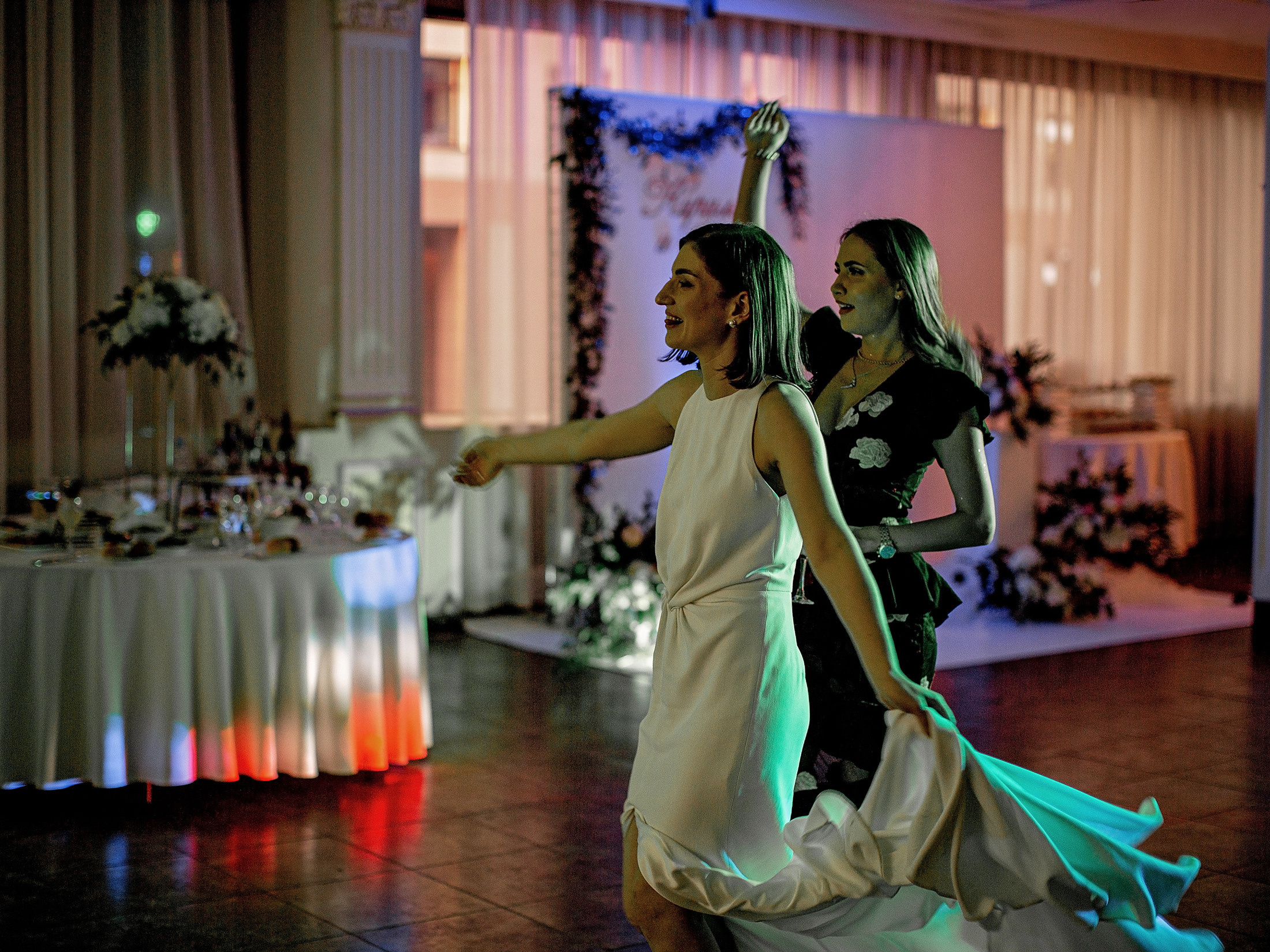 Свадьба с гостями. Свадебный и портретный фотограф Москва