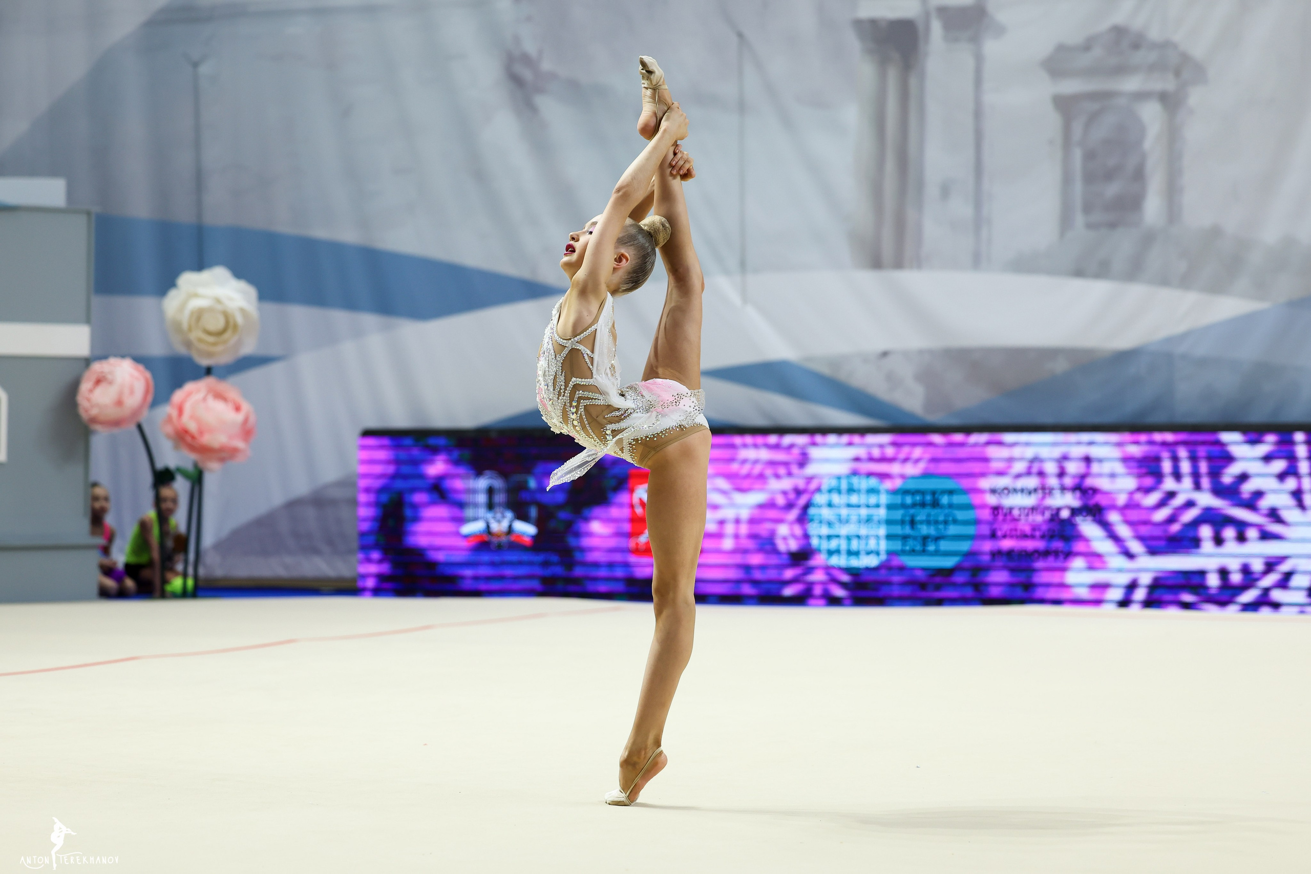«Юные жемчужинки» 07-09 декабря 2023. Спортивный и репортажный фотограф Антон Тереханов