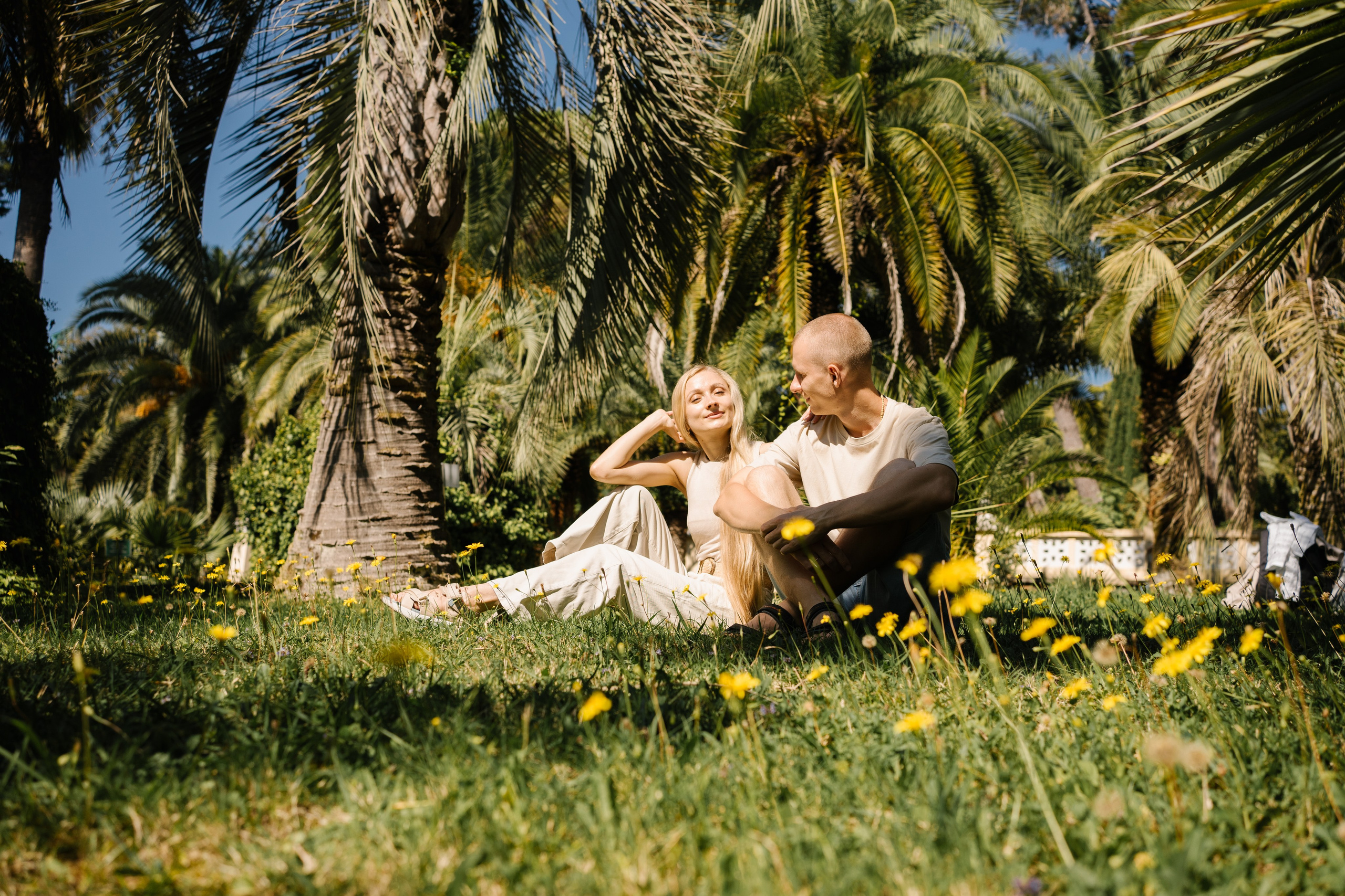 Фотосессия в дендрарии. Фотограф в Сочи Тиунова Маргарита и Тиунов Евгений