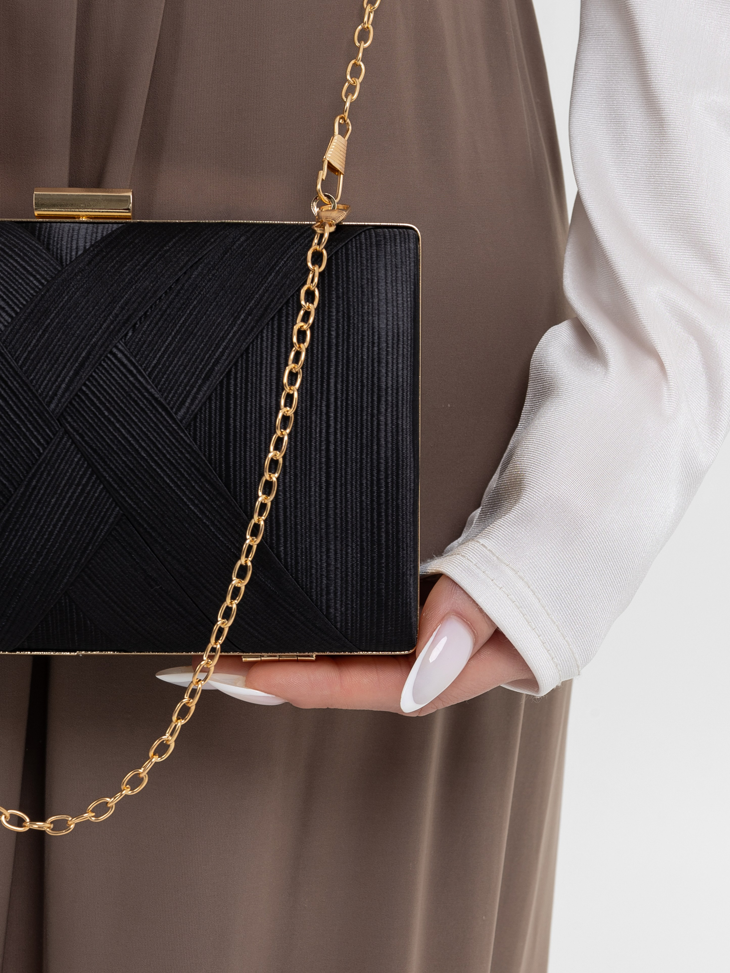 Модельная. Главная