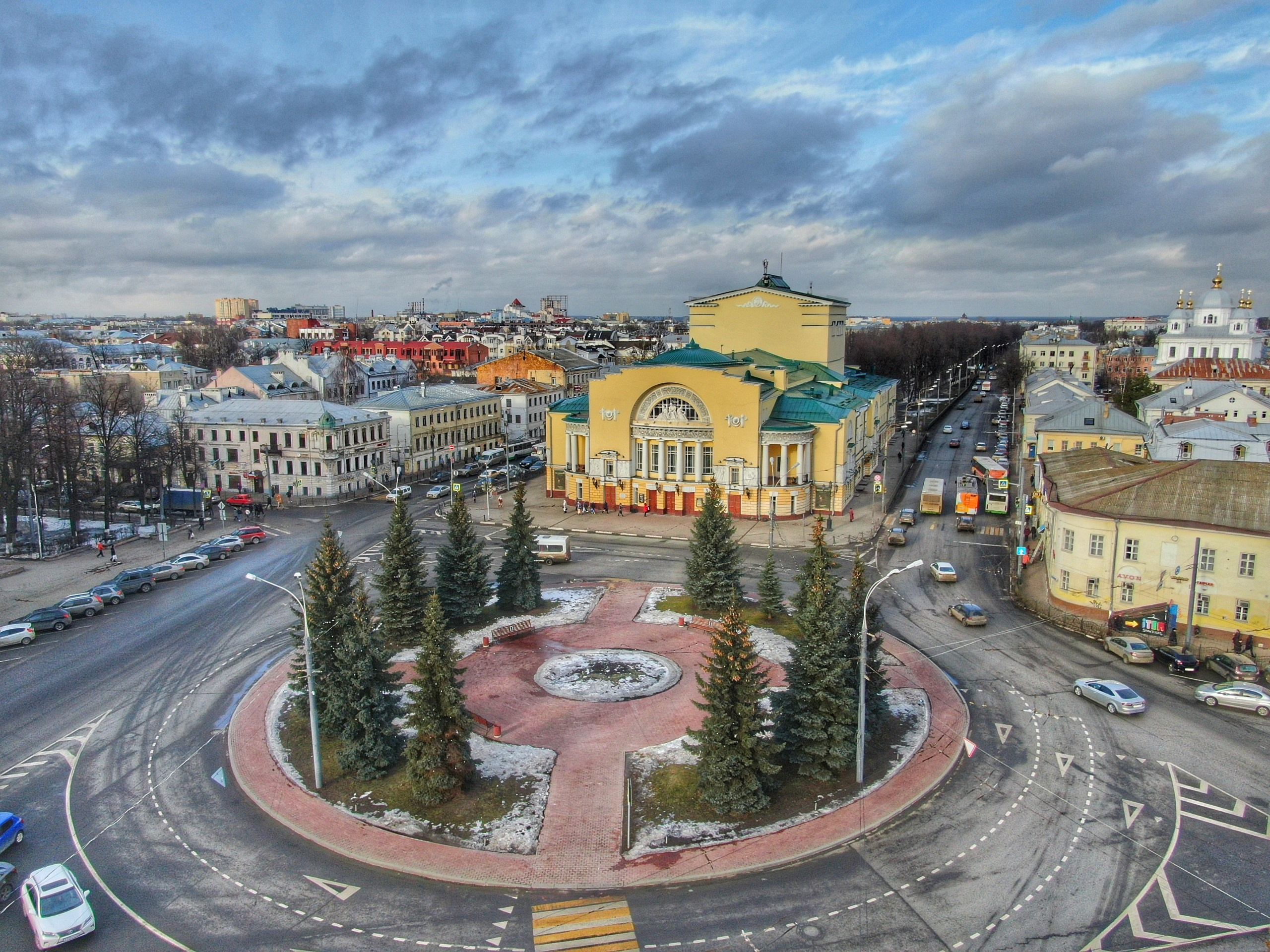 Аэросъёмка (фото). Фото и видеосъёмка в Ярославле | Грибов Медиа контент студия  — от 2500 ₽/час