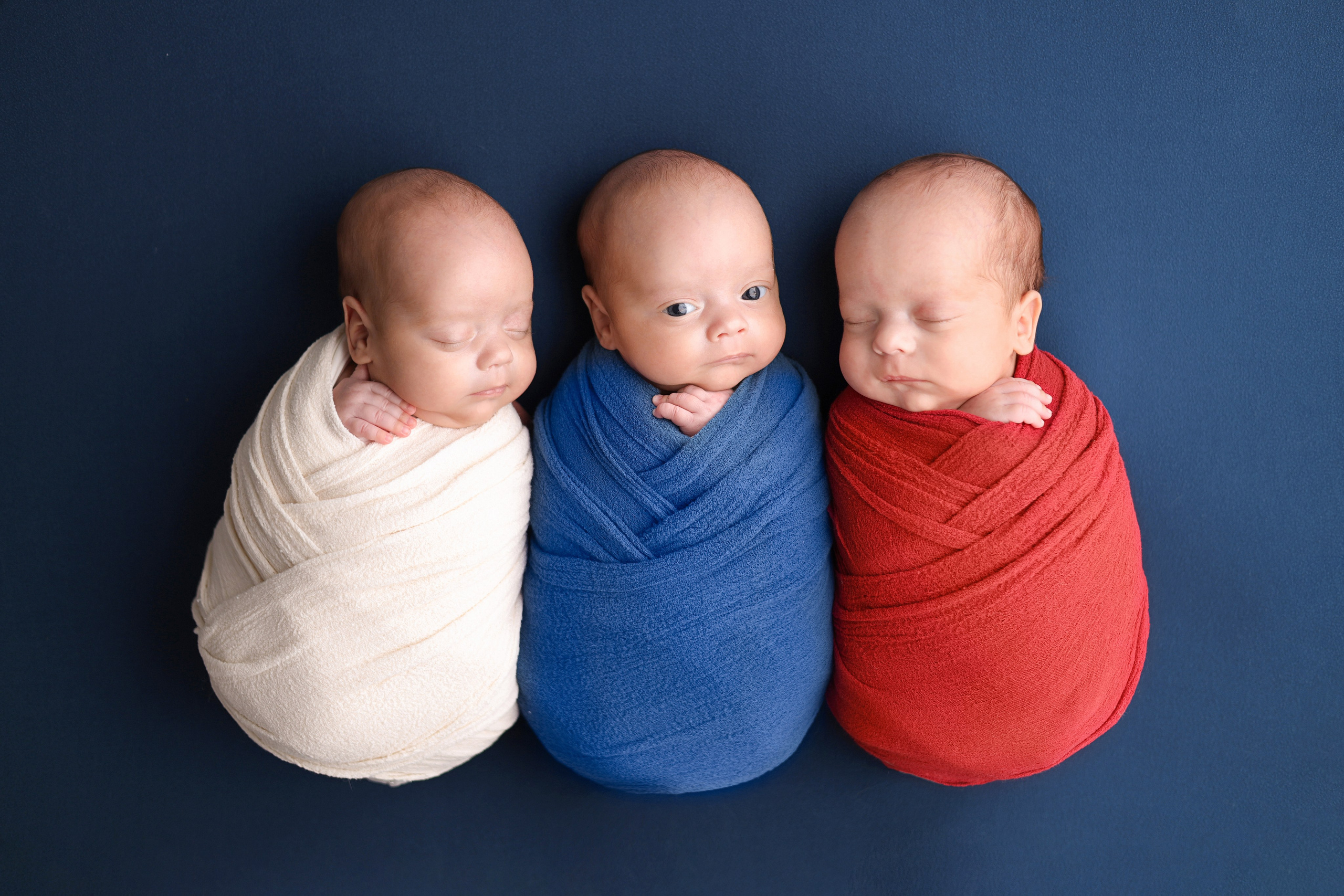 Съемка тройняшек Матвея, Тимофея и Лёвы. Фотограф новорожденных Москва. Ньюборн фотограф Москва