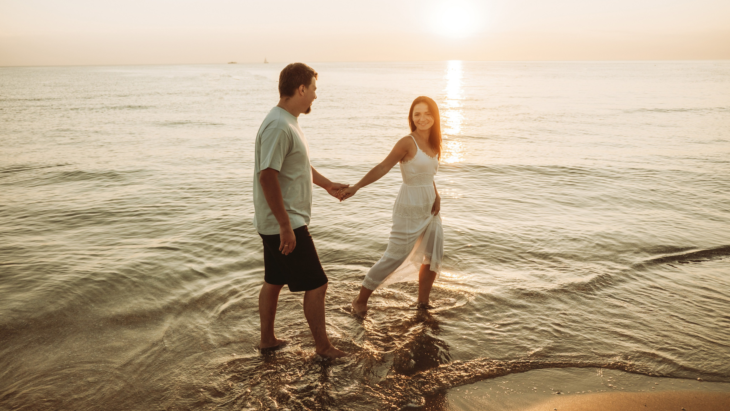 В лучах солнечного света. Фотограф и Видеограф Анапа, Новороссийск, Краснодар. Алина и Женя