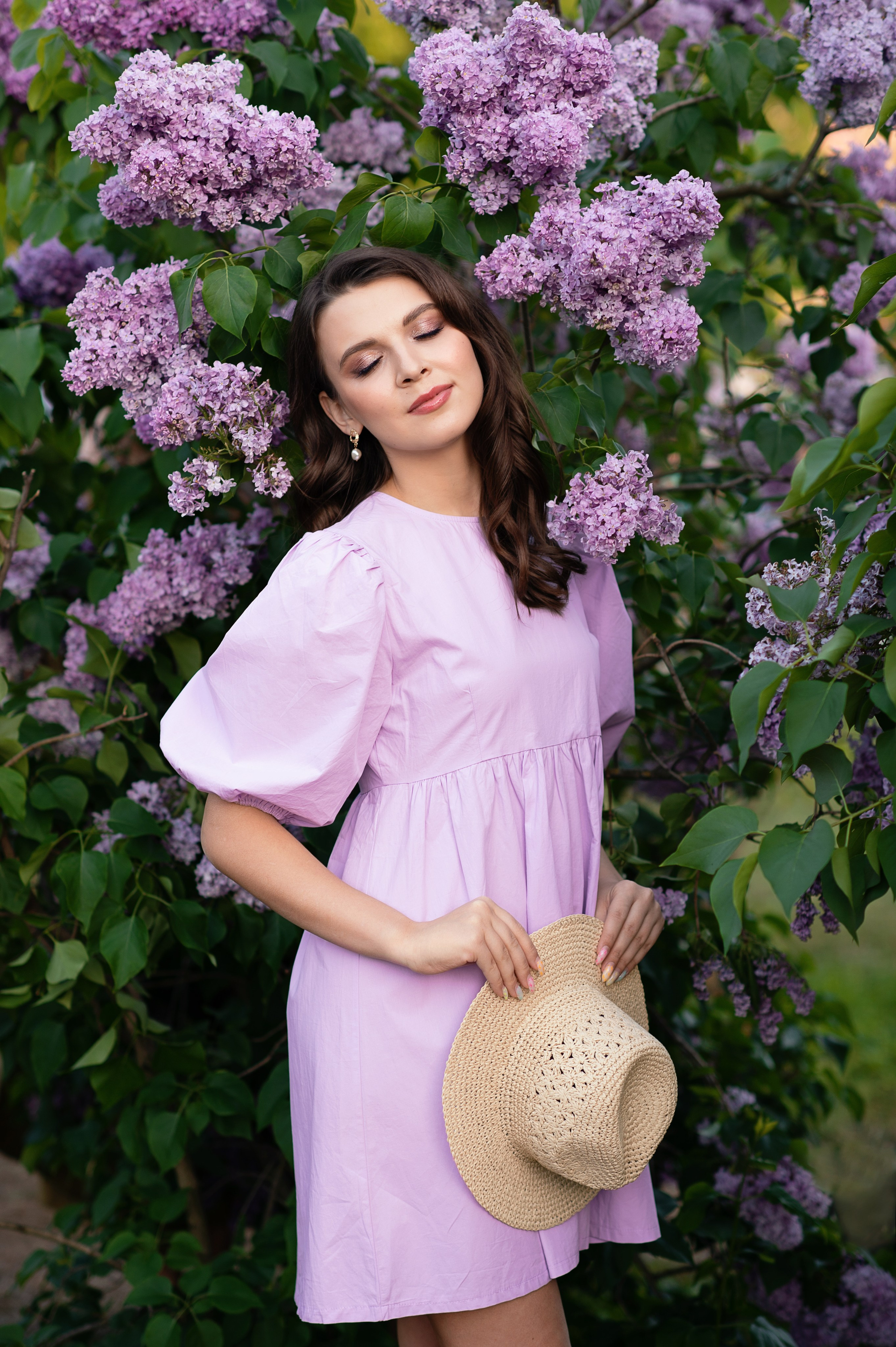Фотосессия в сирени. Фотосессии в Москве, женский и семейный фотограф Юлия Михайленко