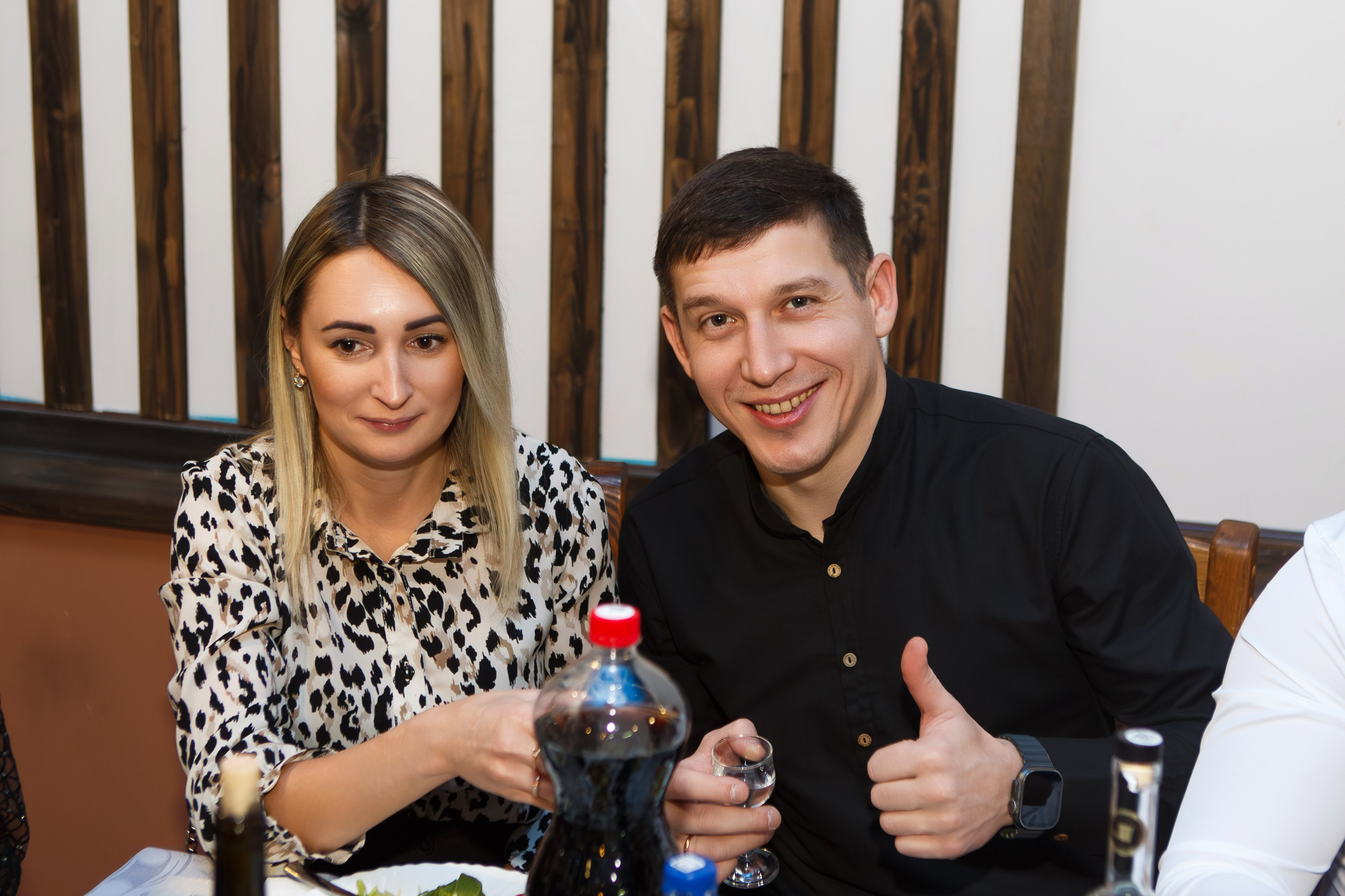 КОРПОРАТИВ 20.12.24 (кафе — АТМОСФЕРА). Профессиональный фотограф в Мценске и Орловской области