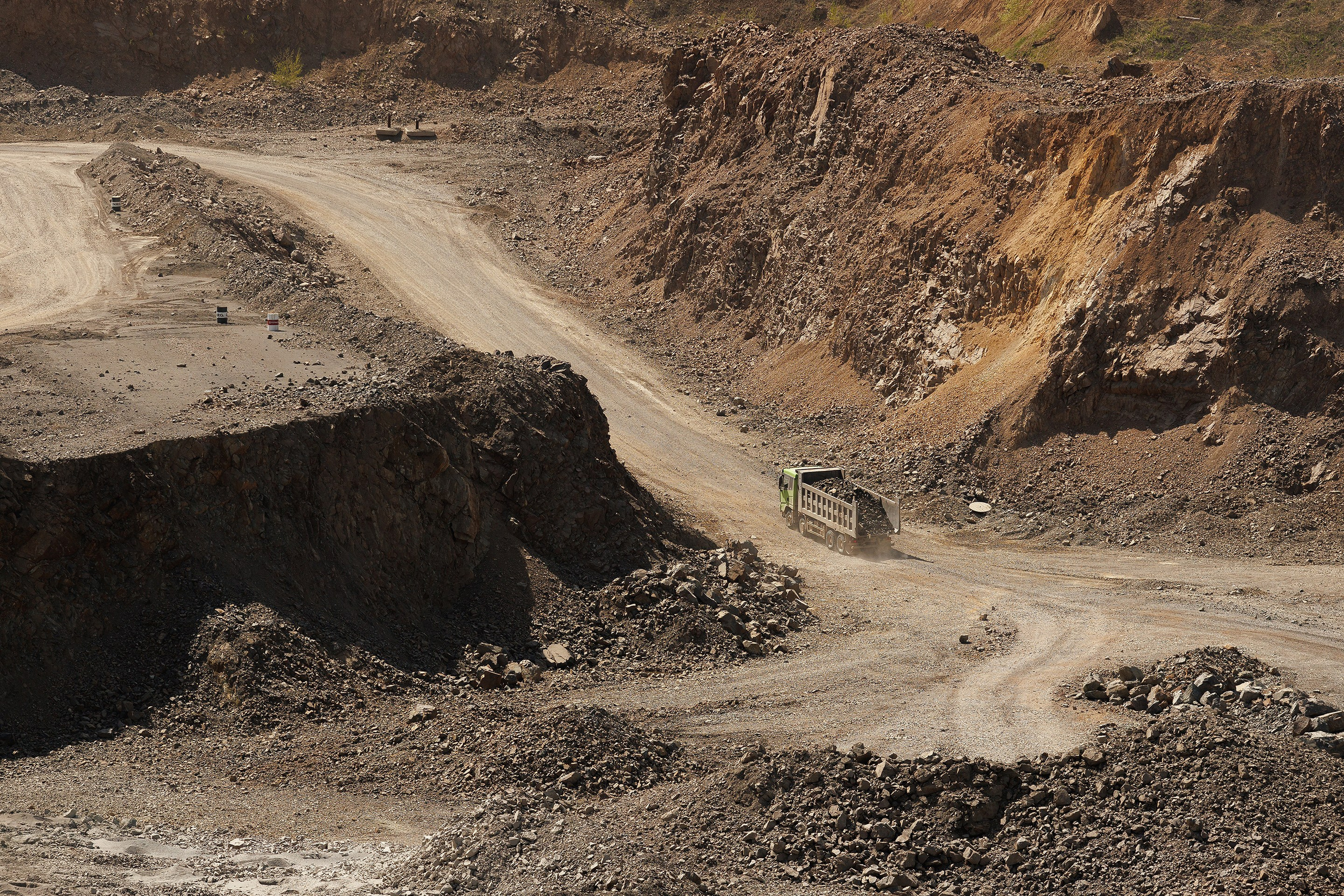 Промышленная фотосъемка на карьере. Профессиональный фотограф в Новосибирске