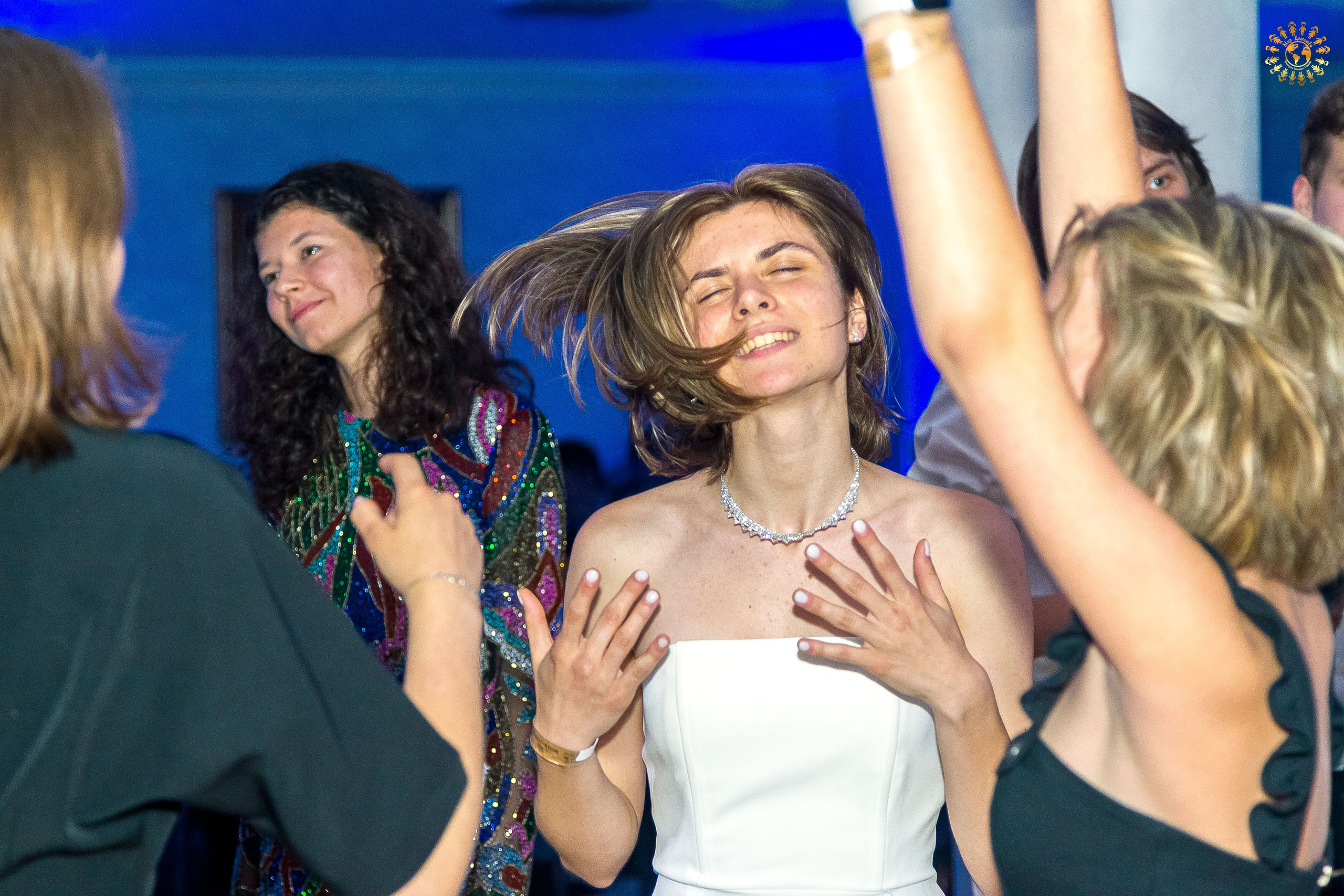 Выпускной 2023 (11-е классы) Triumph City Hall Москва. Репортажная съемка в Москве и области. Анималистика